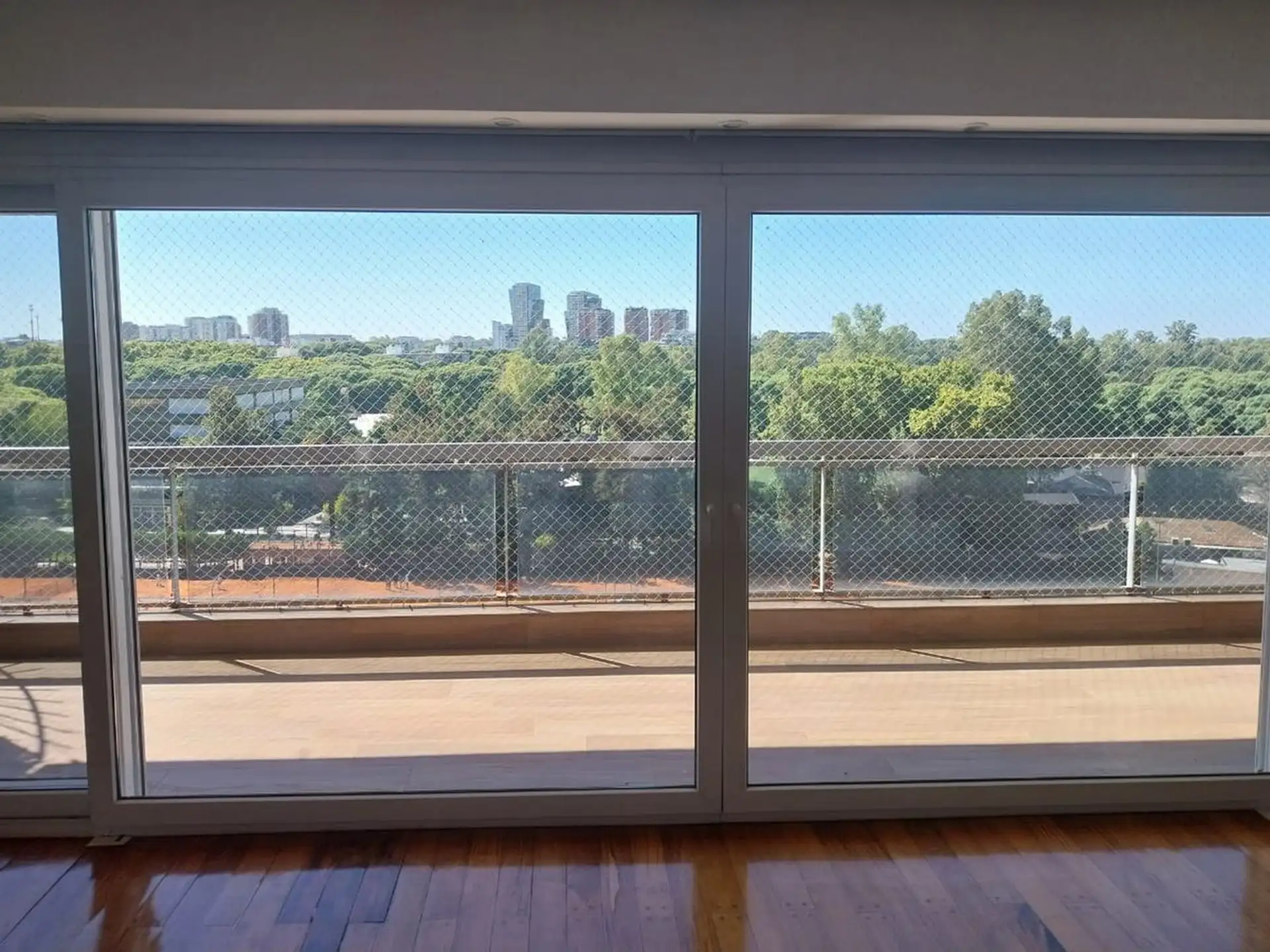 Apartamento de 4 dormitórios em Belgrano