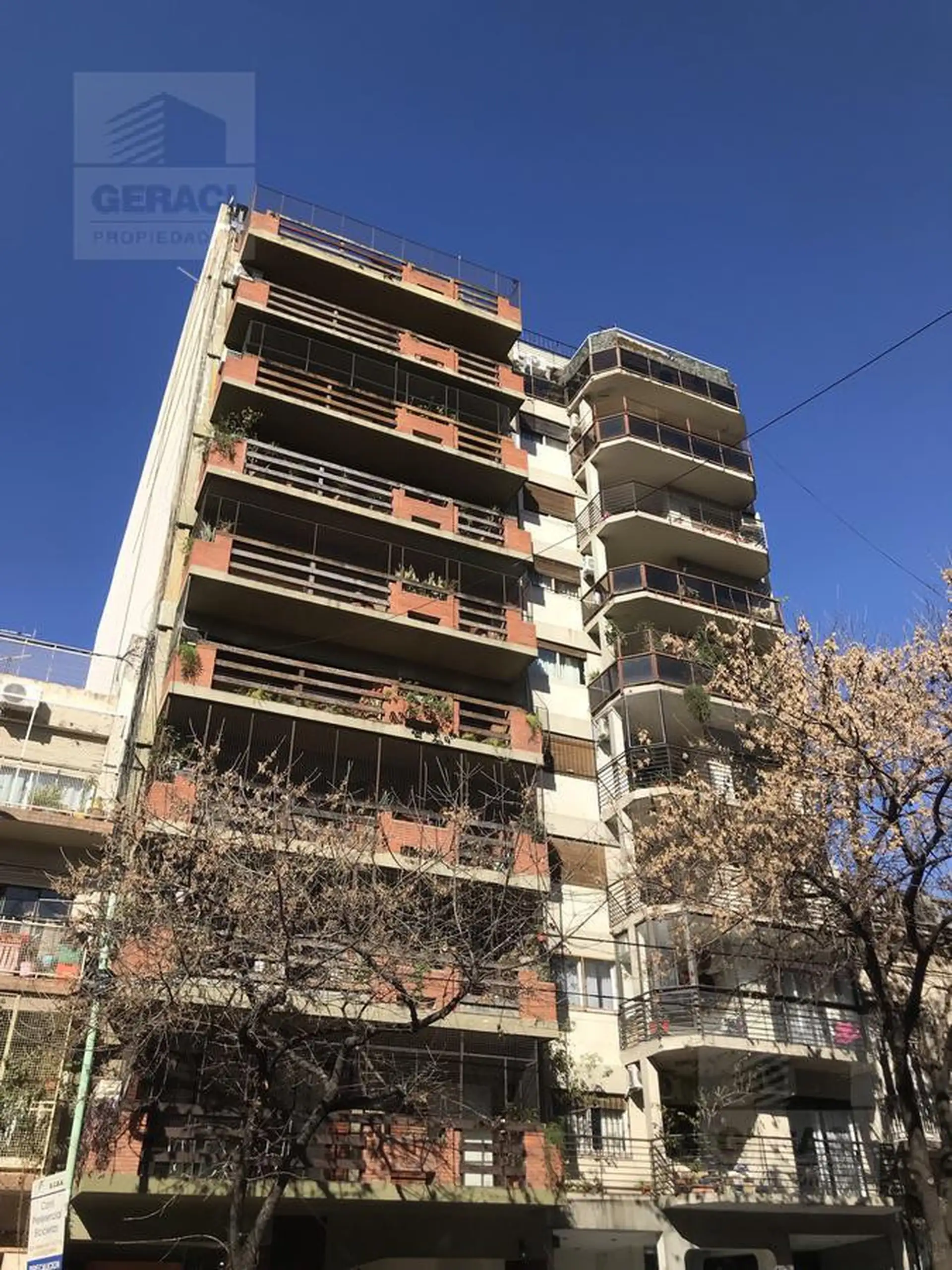 Apartment with balcony in Caballito