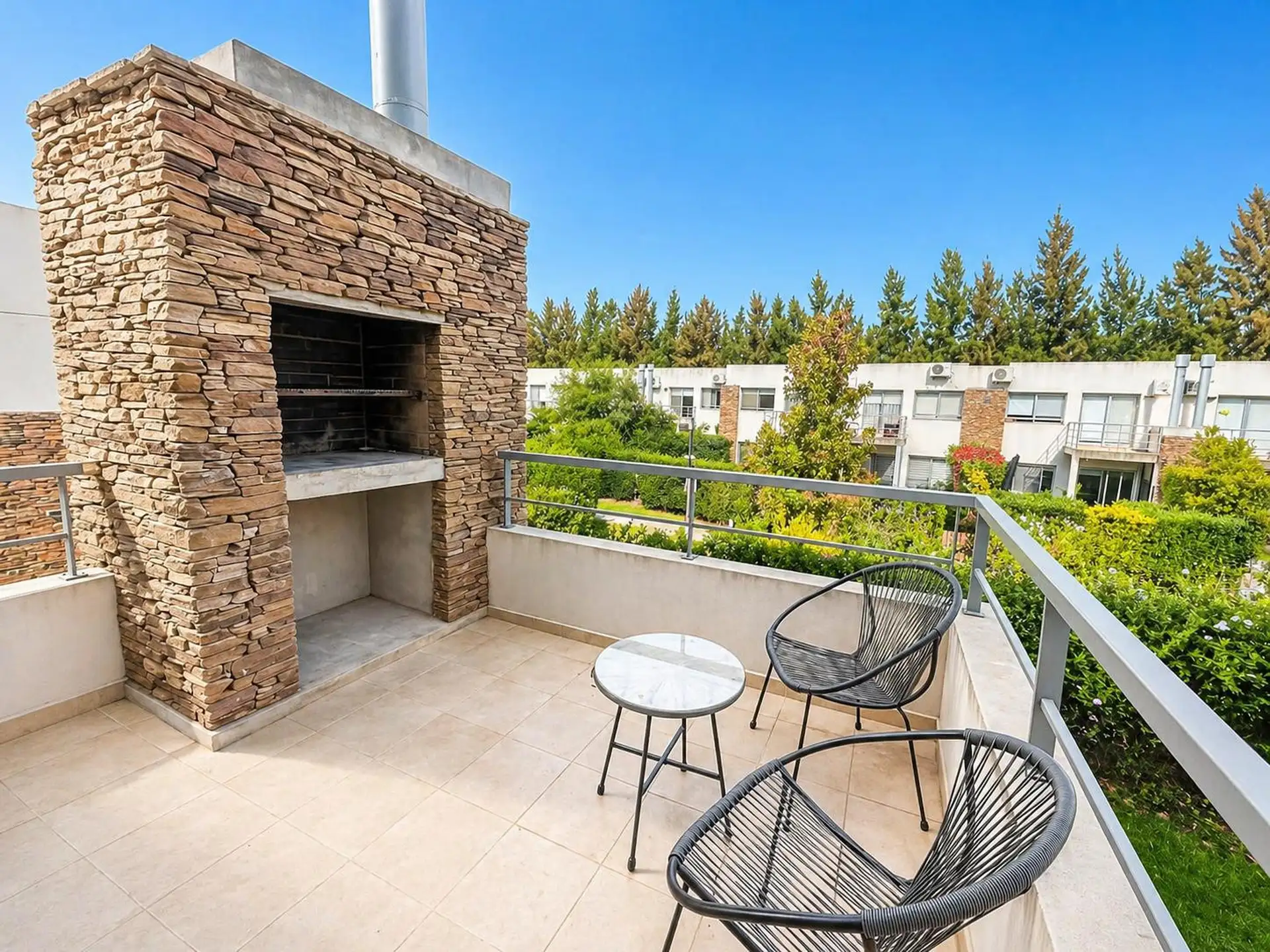 Duplex two-bedroom apartment in Nordelta, Tigre