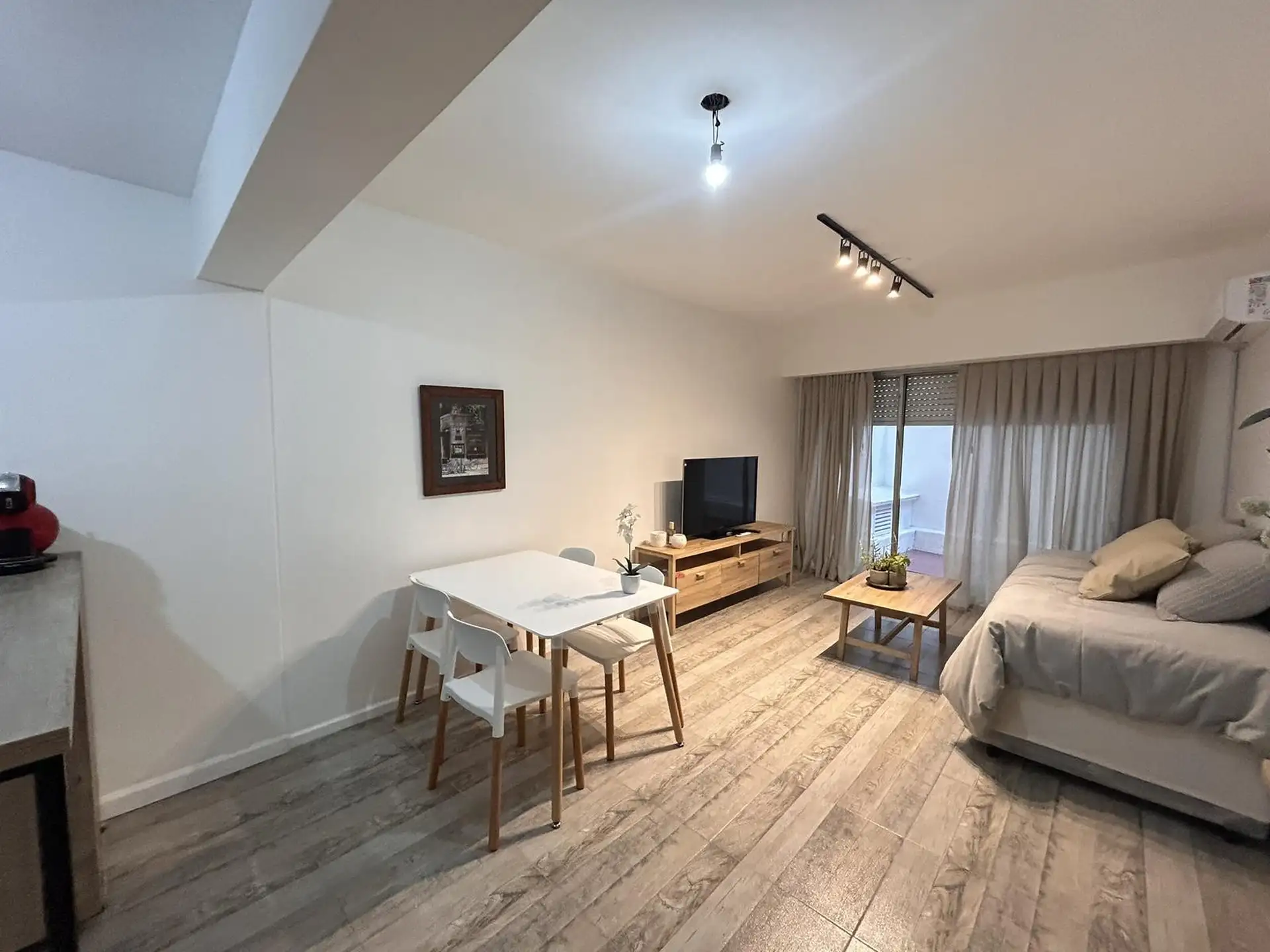 Departamento amoblado de 2 ambientes en Retiro