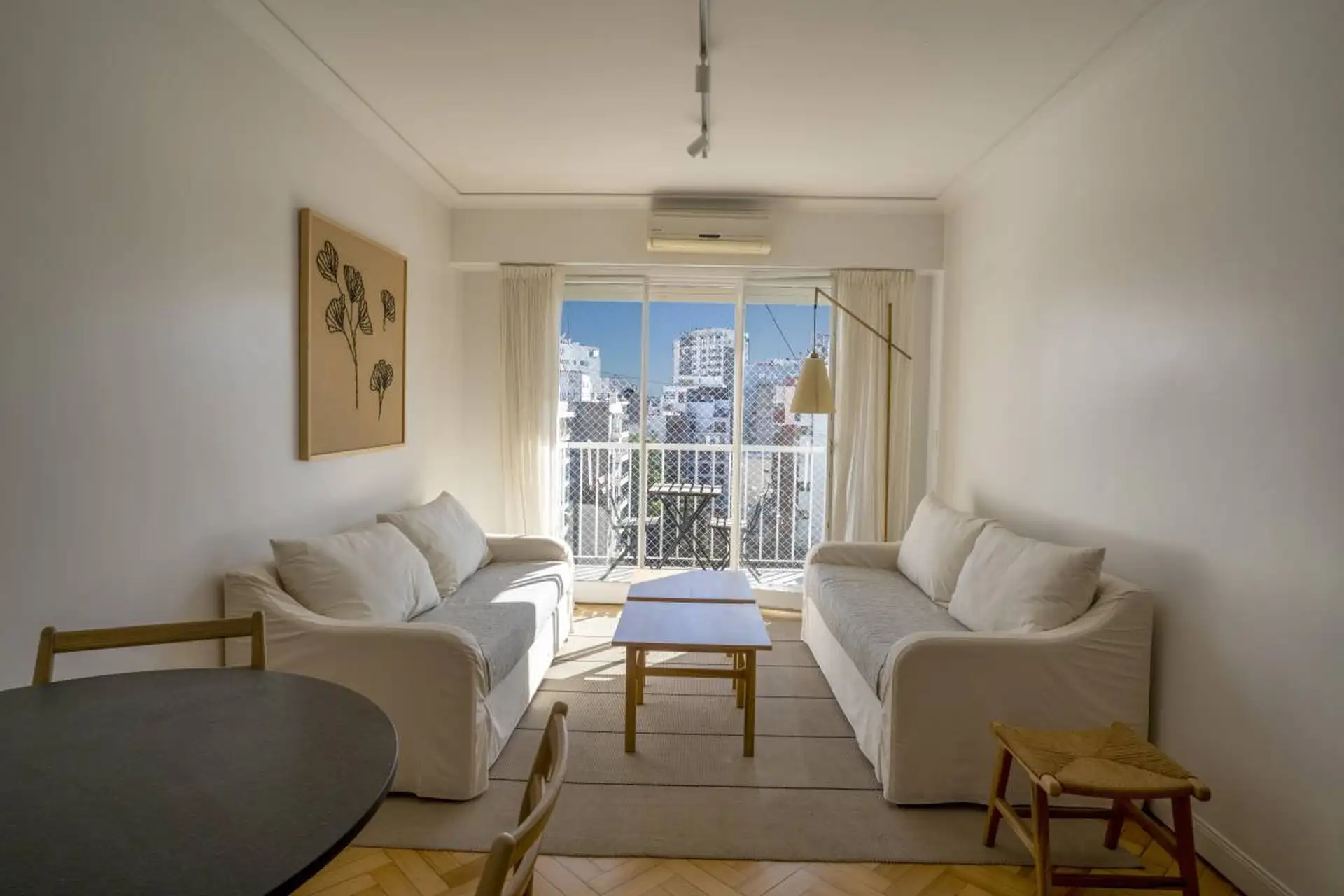 Departamento amoblado de 2 dormitorios en Recoleta