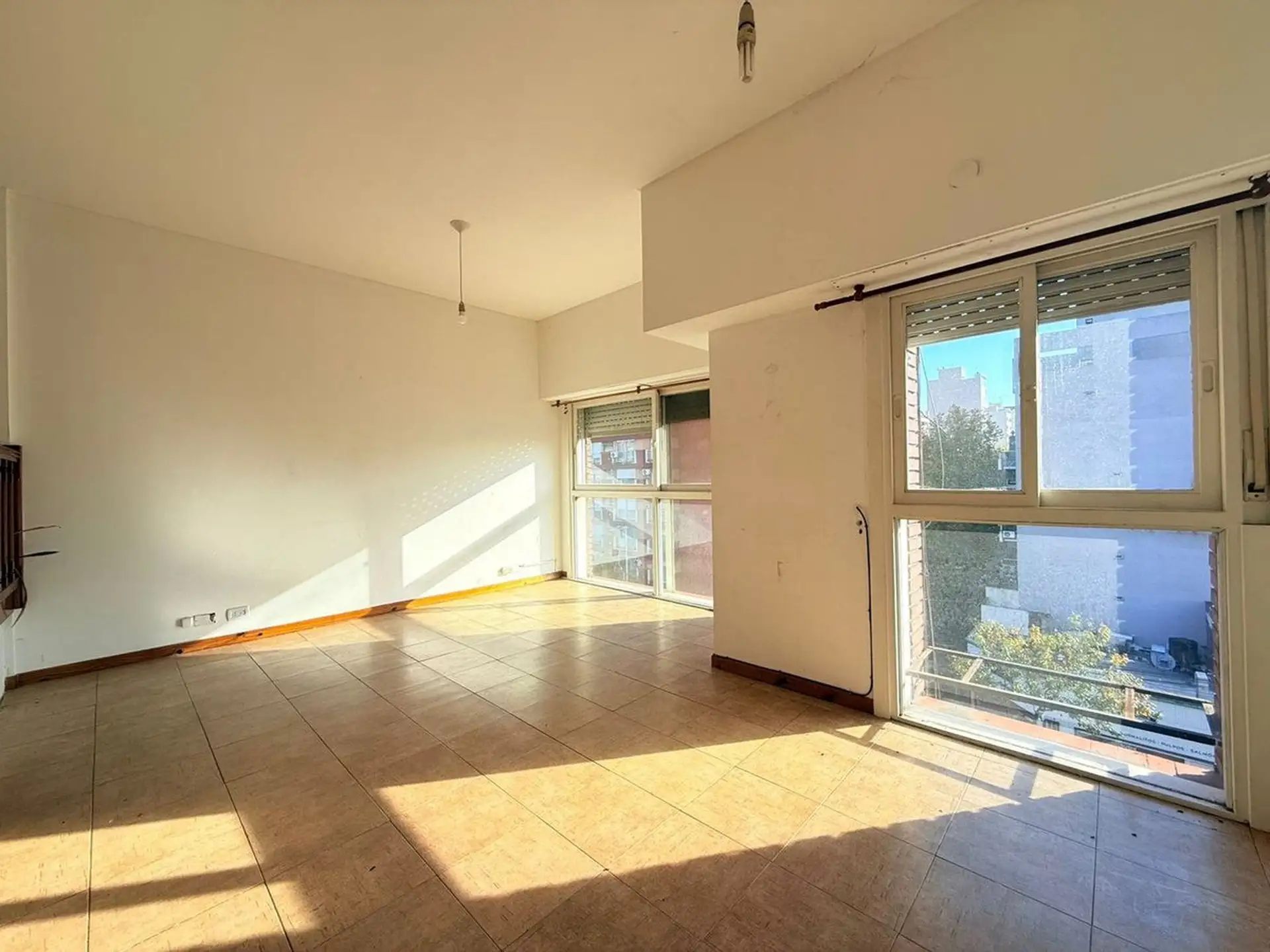 Departamento en Alquiler en Lanus Oeste, Lanus