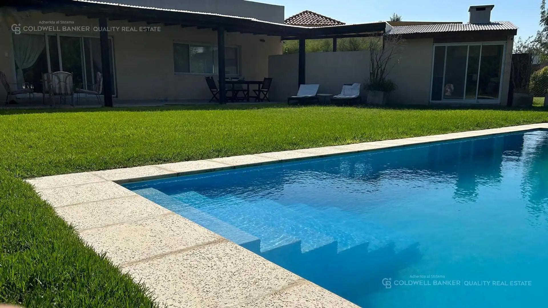 Casa en Alquiler en El Cantón - Barrio Islas, Countries y Barrios Cerrados en Escobar