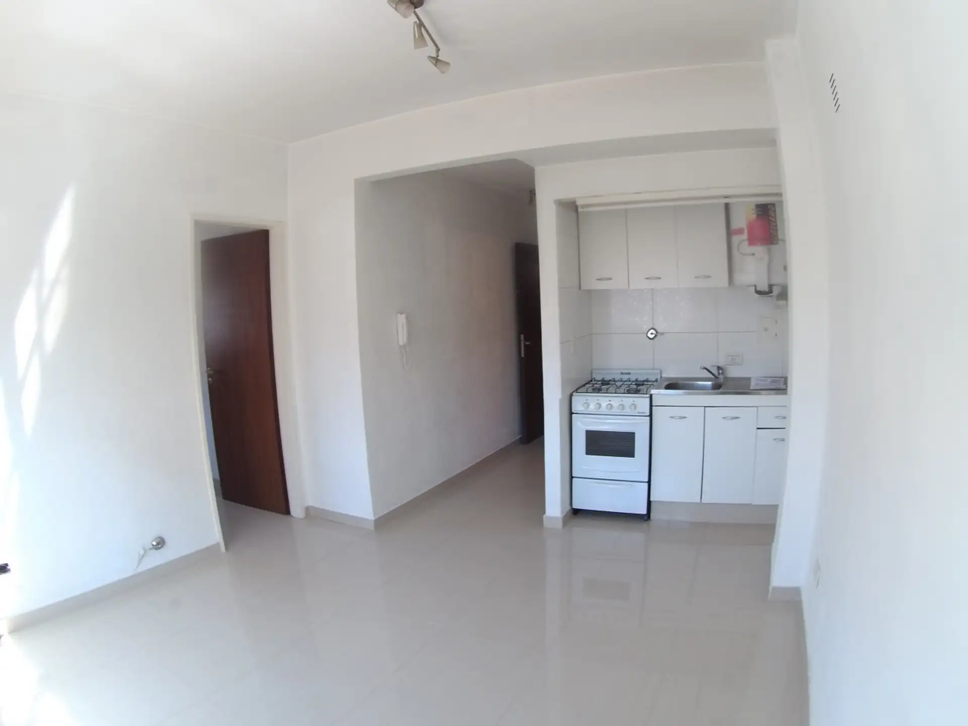 Departamento de 2 ambientes en Castelar Norte