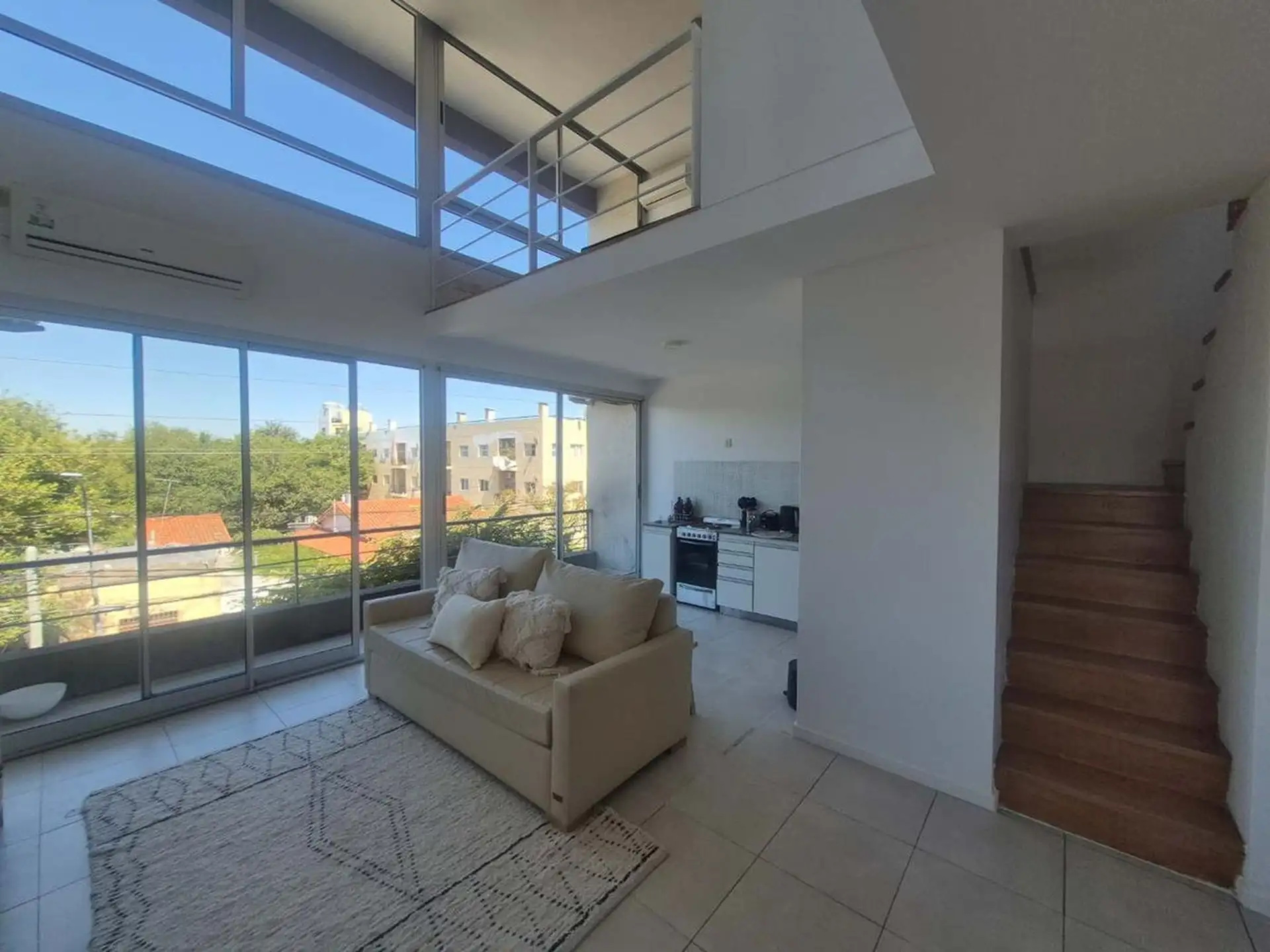 Furnished two-bedroom apartment in Pilar Centro
