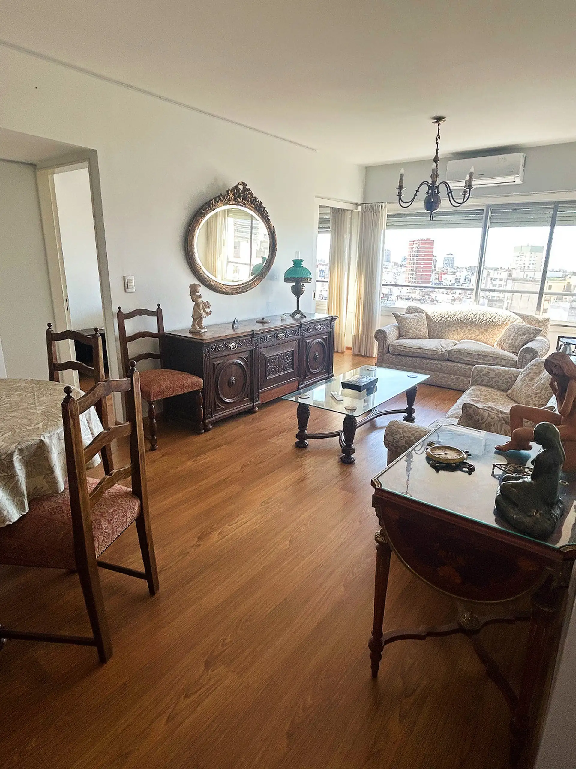 Three-room furnished apartment in Recoleta