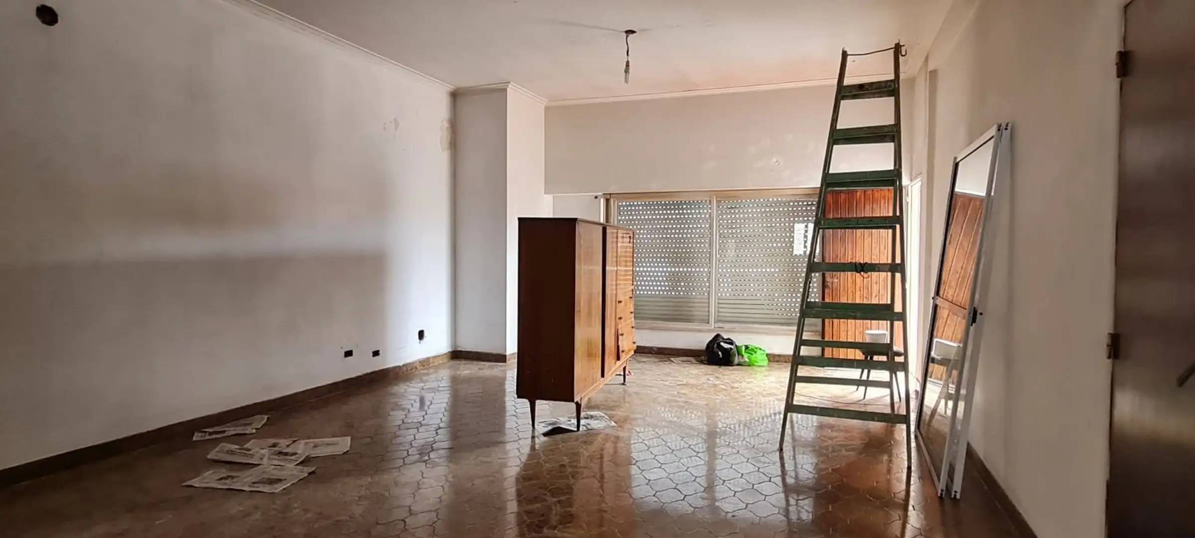 Three-room apartment in José Ingenieros
