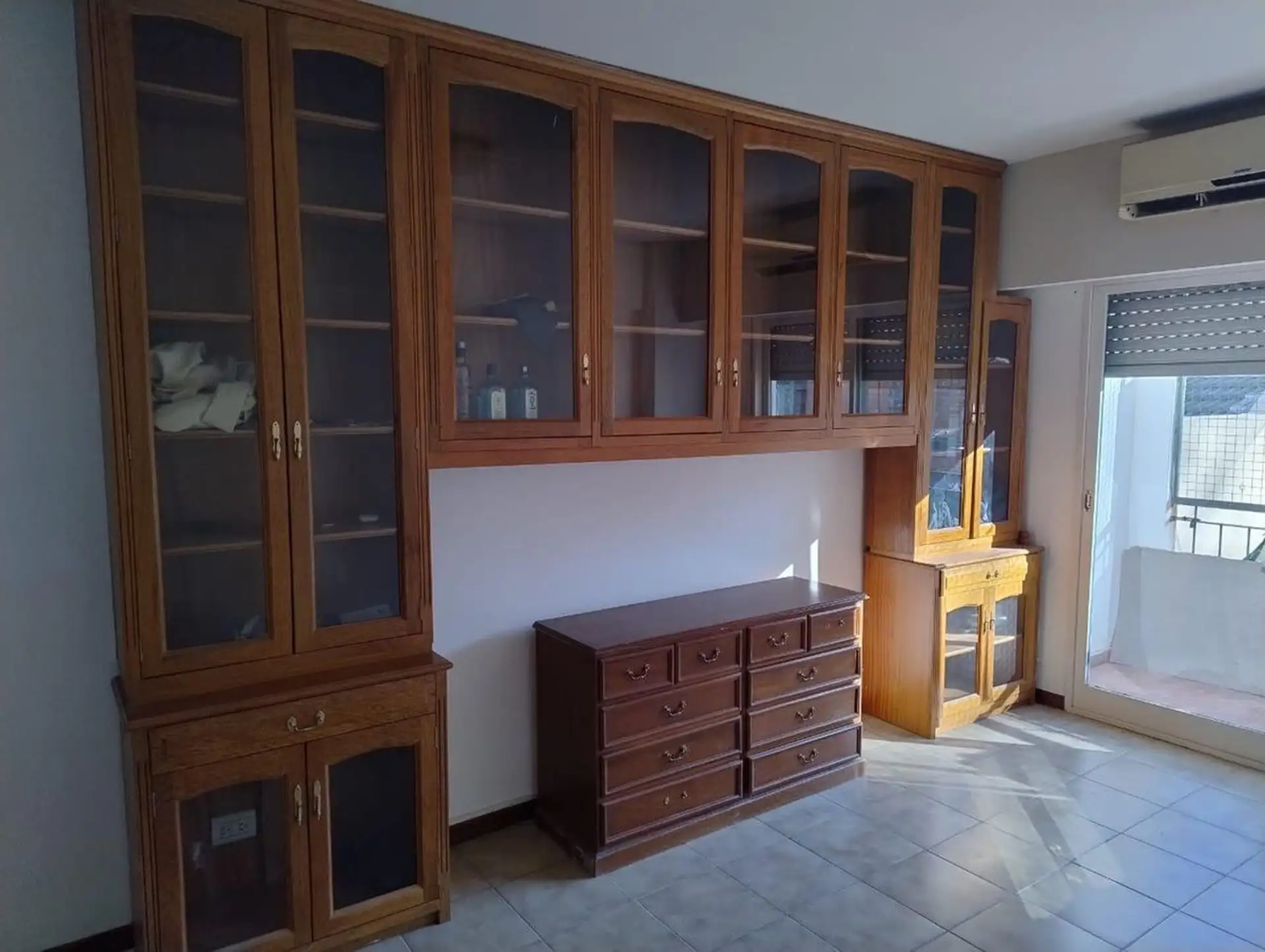 Apartamento de três ambientes em Almagro