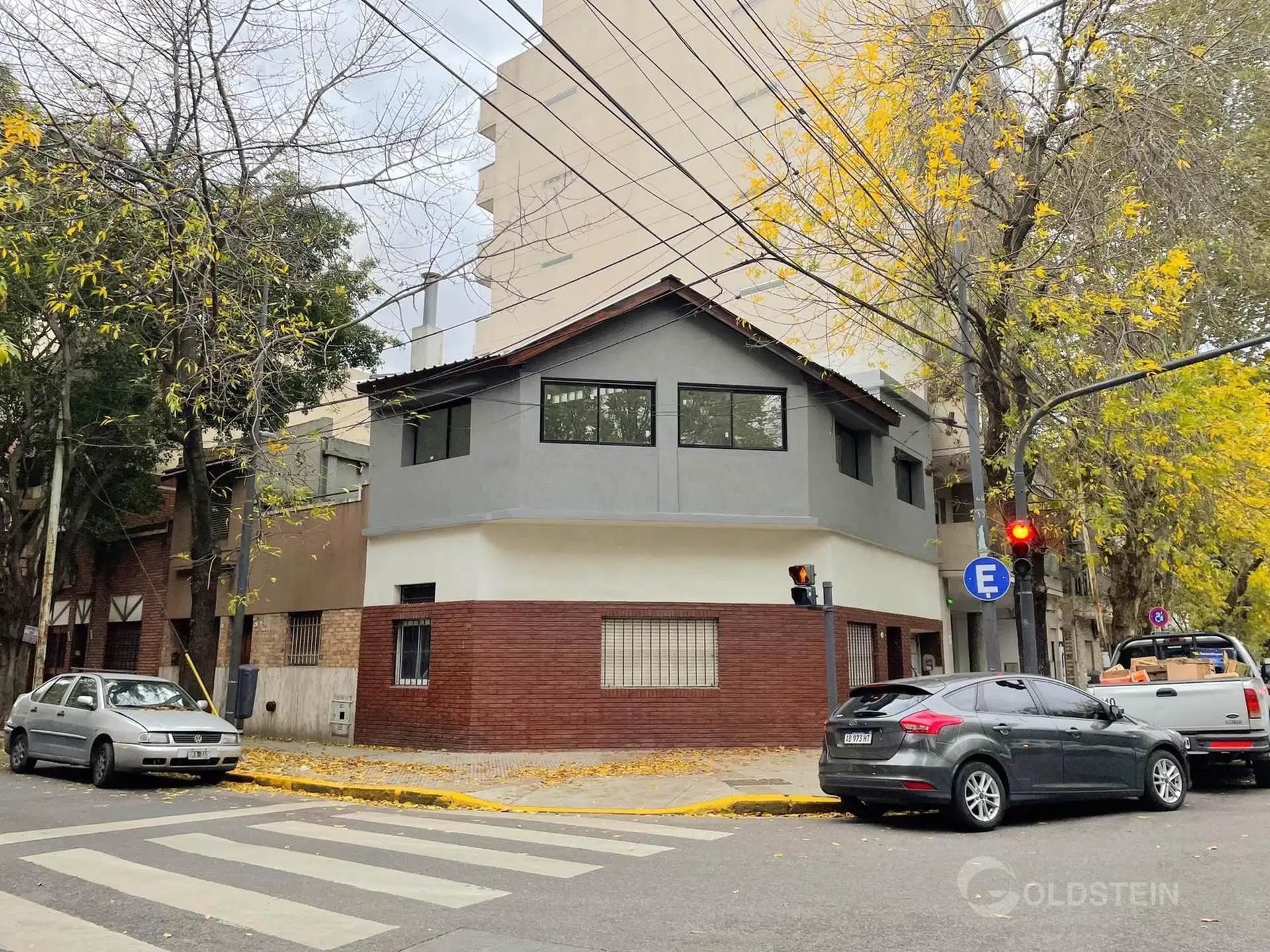 Угловой дом, 2 санузла, 139 м²