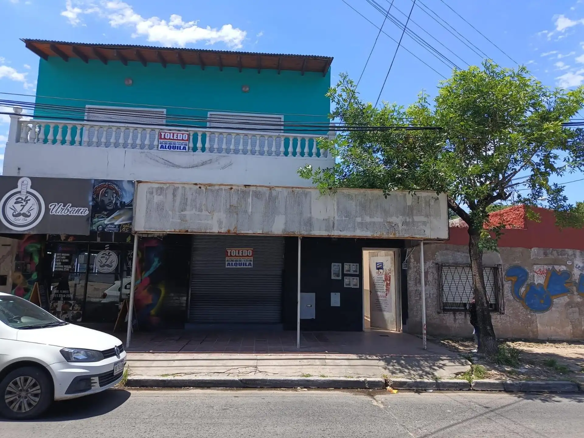 Planta baja con patio y lavadero