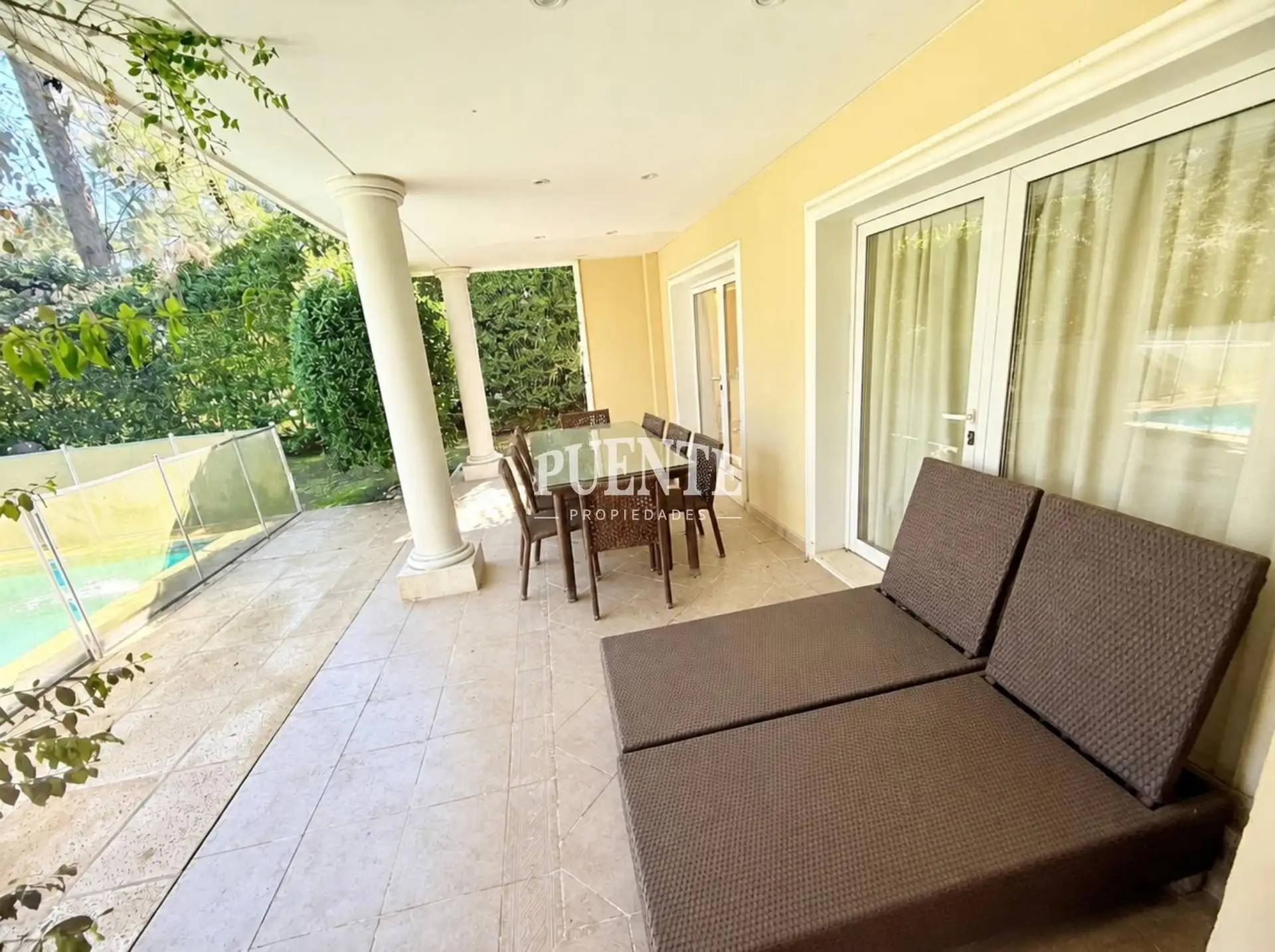 Casa en Alquiler en Saint Thomas, Countries y Barrios Cerrados en Esteban Echeverria