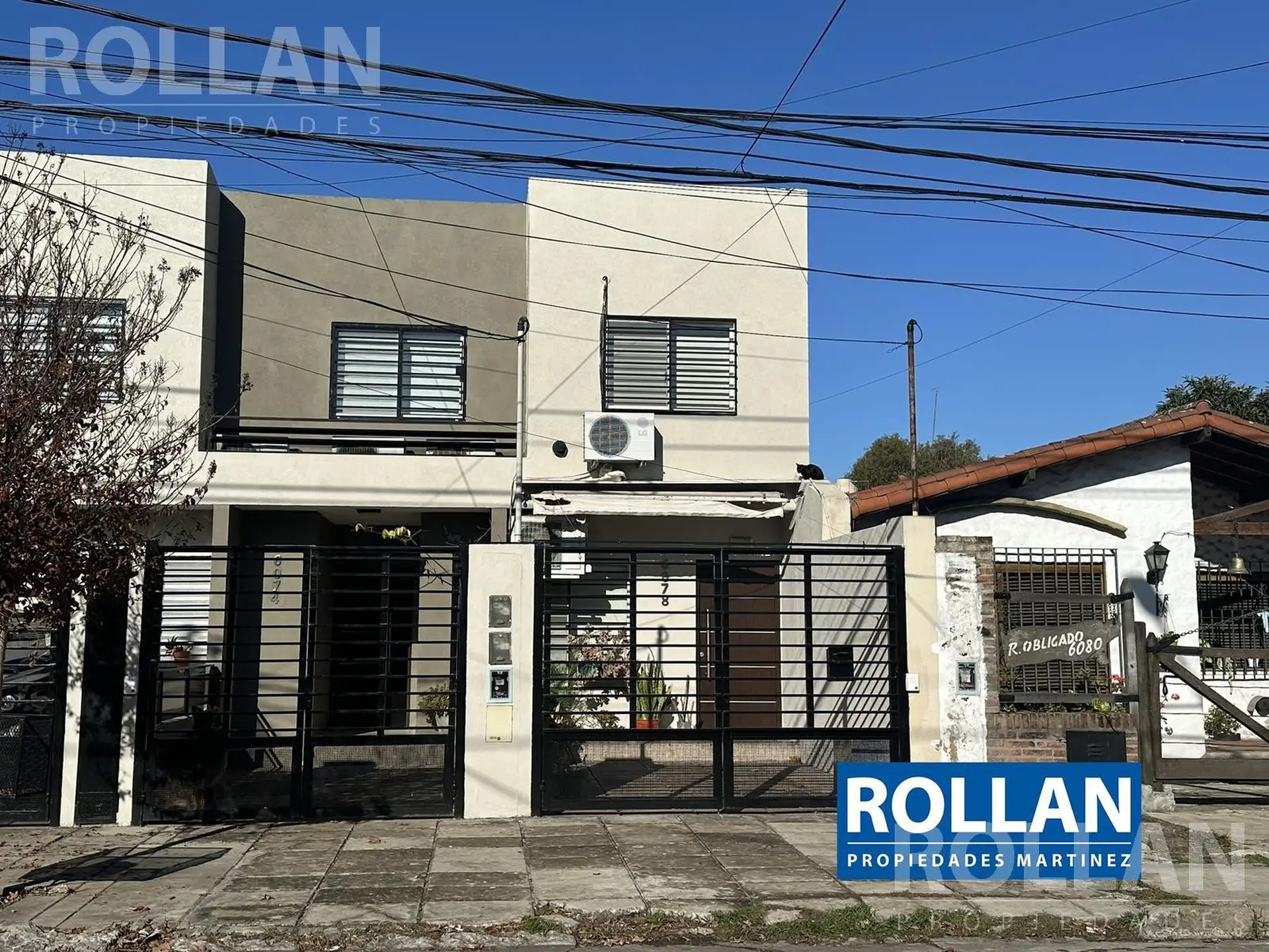 Duplex house 3 bedrooms, patio