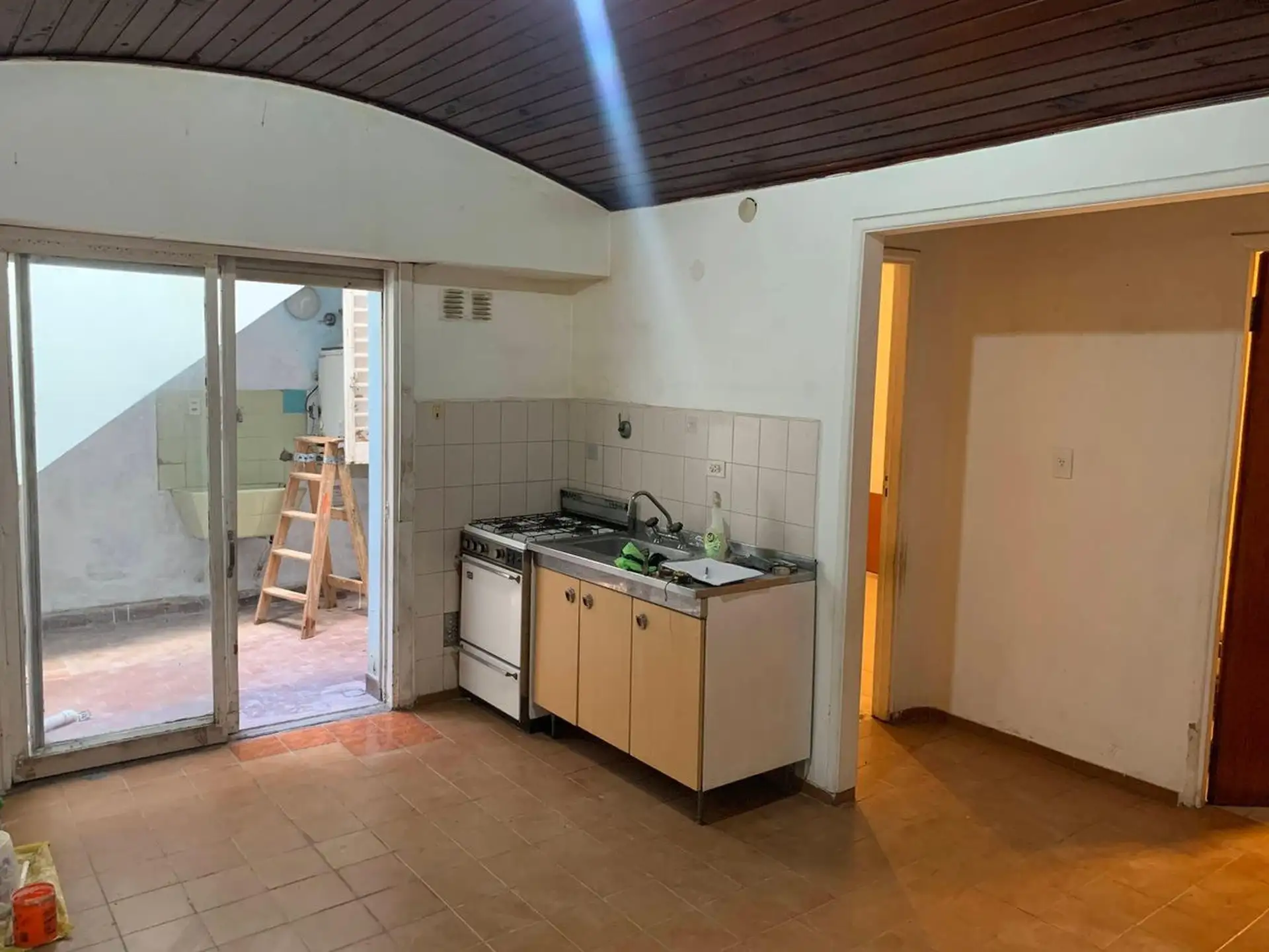 2-room PH with patio