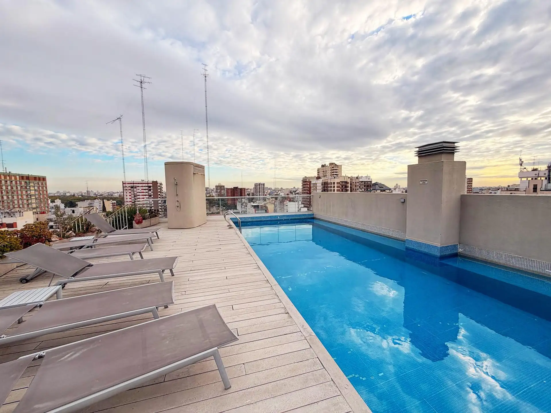 4th floor with balcony and amenities