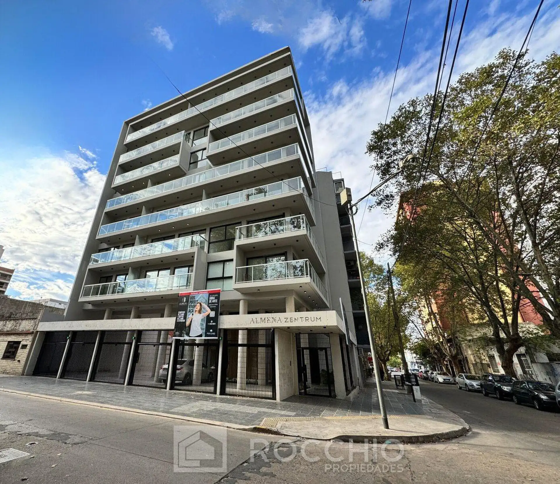 3-room apartment with L balcony