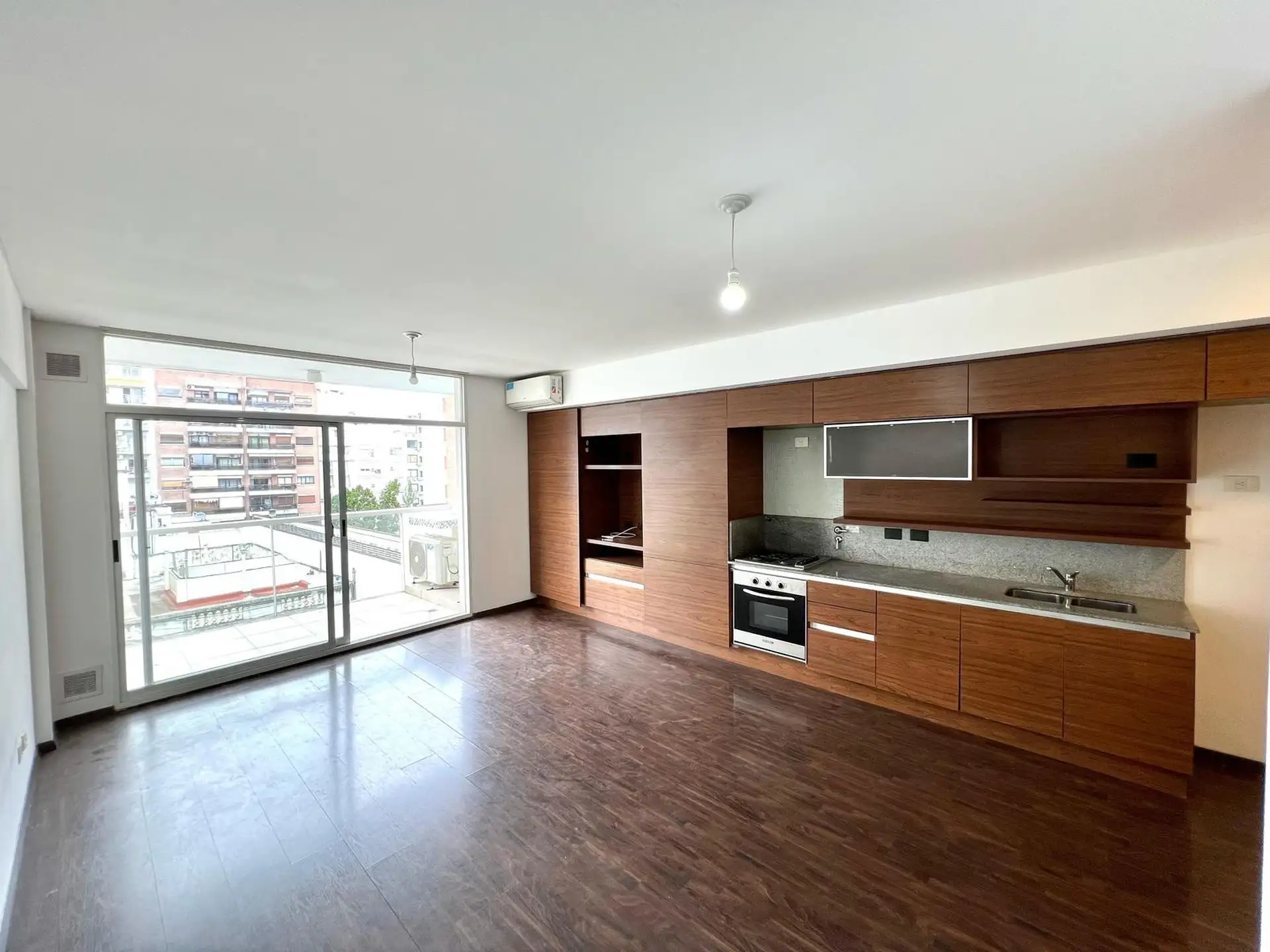 34 m² studio with balcony