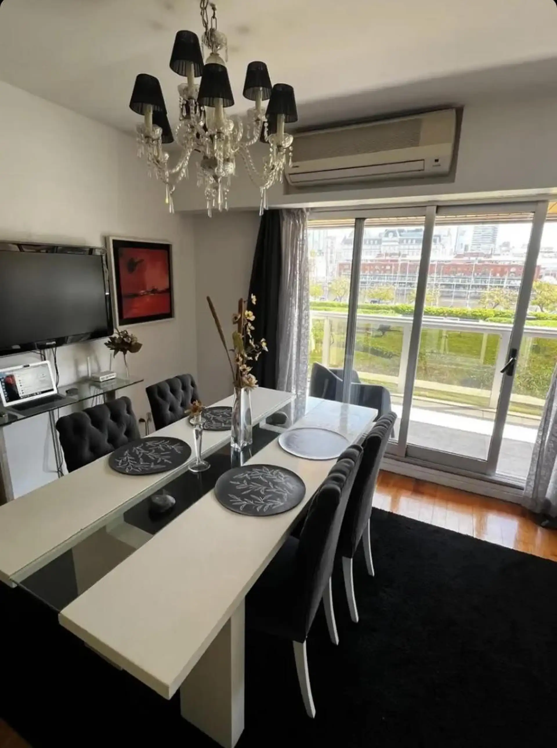 1BR with balcony