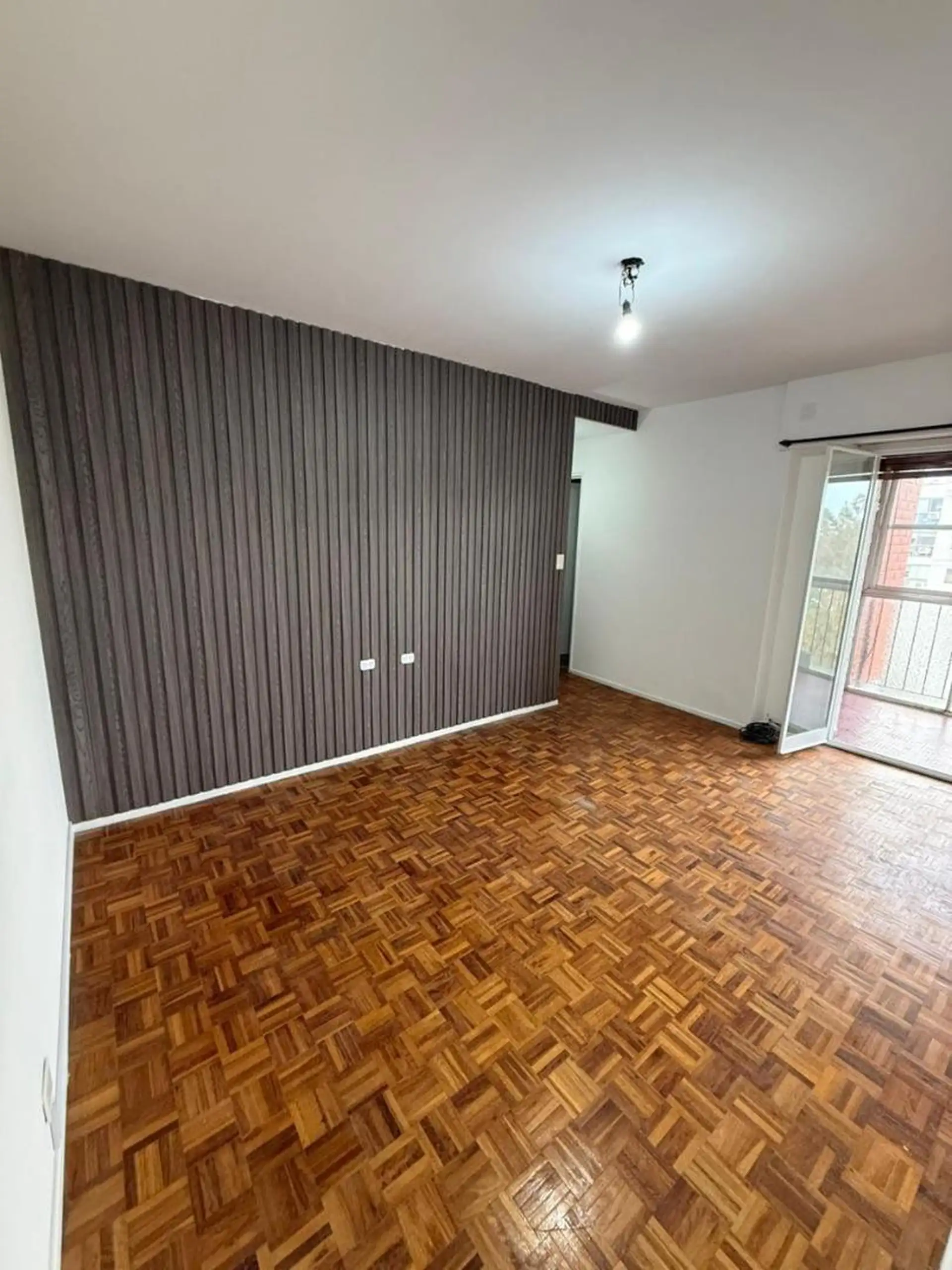 9th floor with balcony