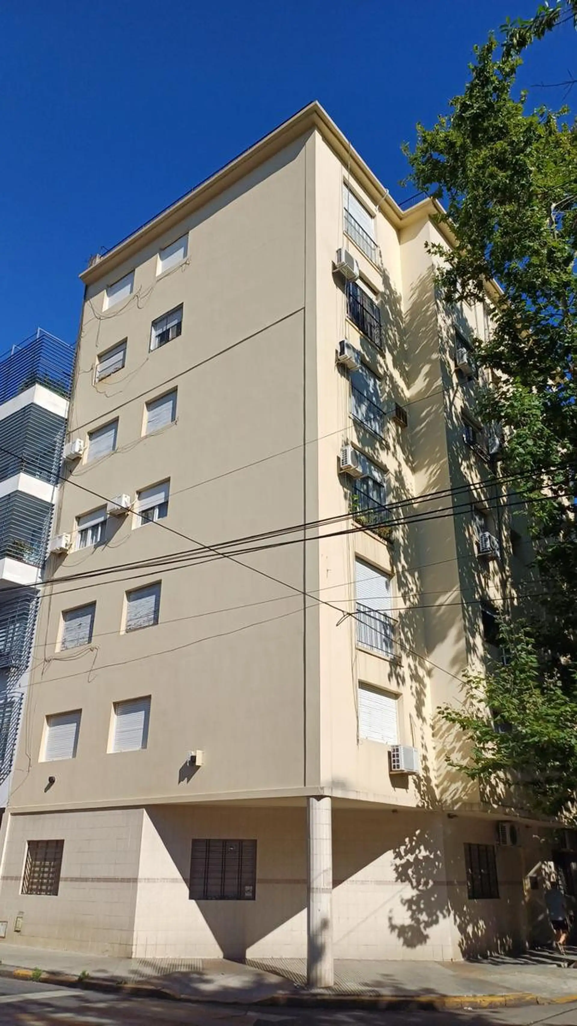 6 этаж во двор, французский балкон