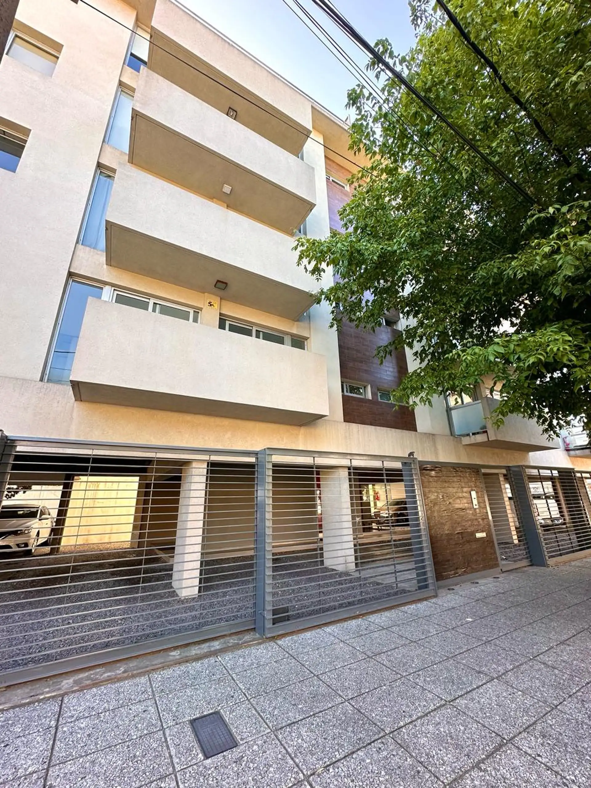 Departamento en Alquiler en Castelar Sur, Castelar