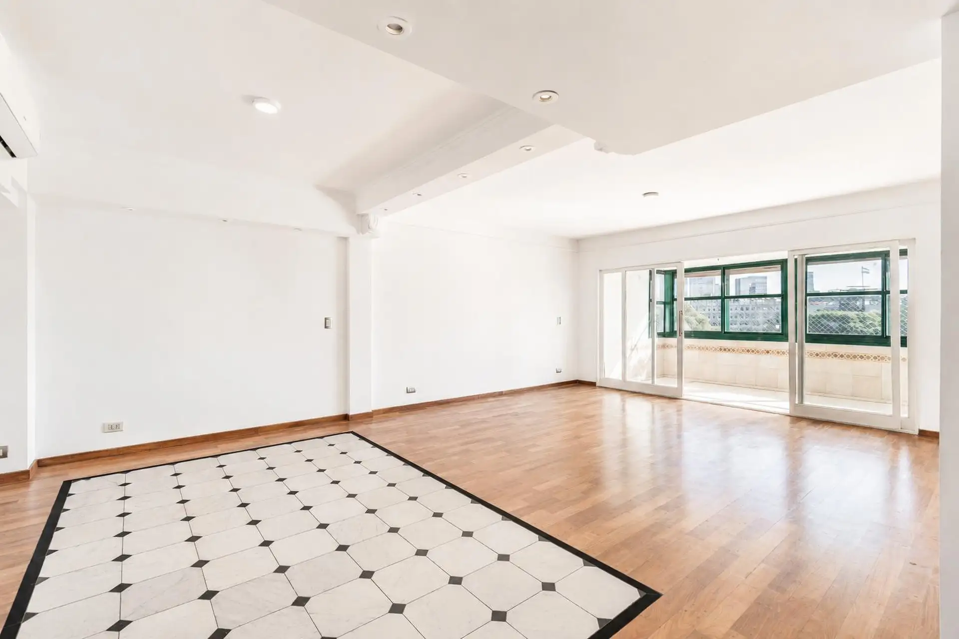Departamento en Alquiler en Belgrano Chico, Belgrano