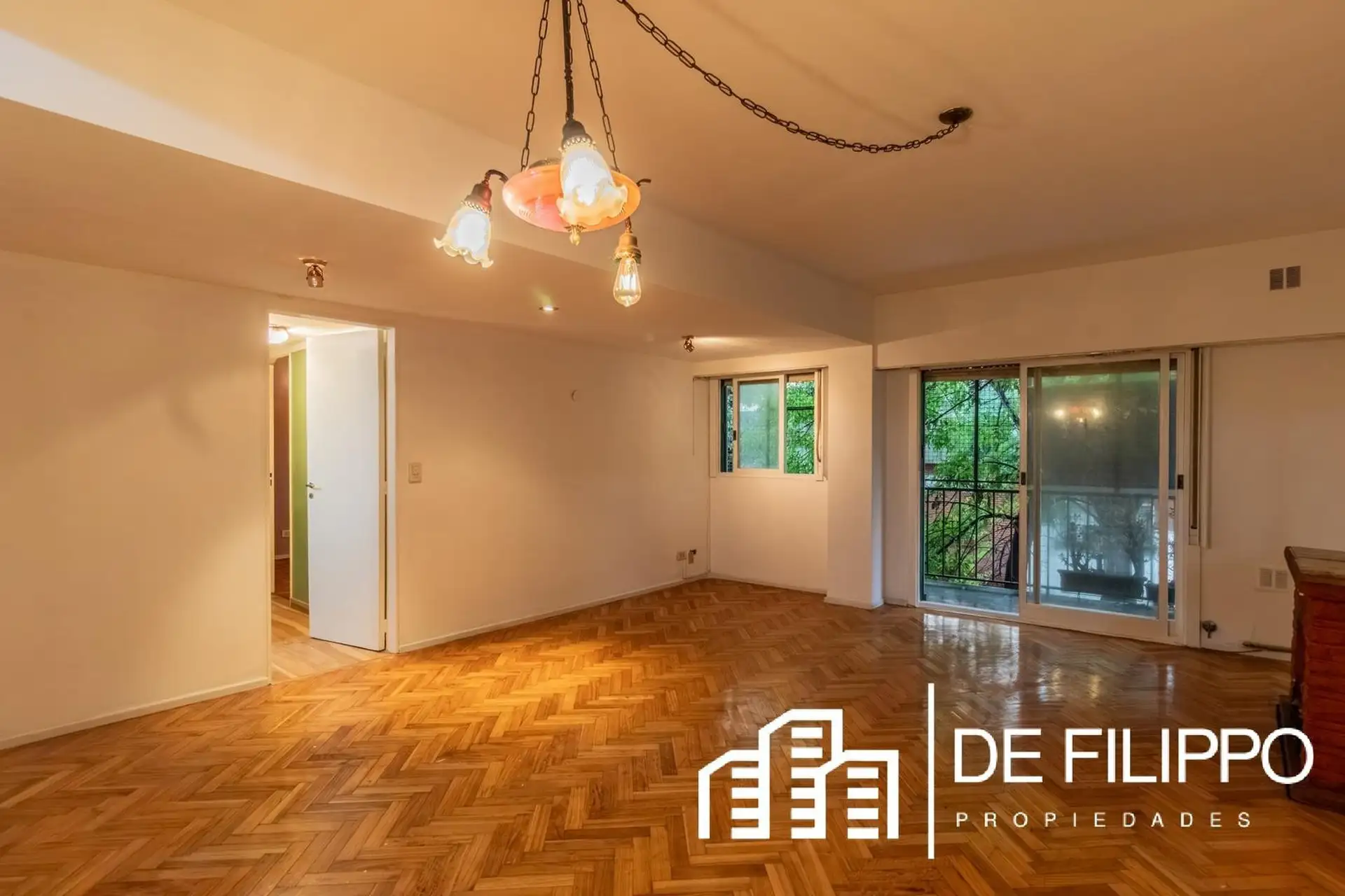 3 bedrooms, balcony