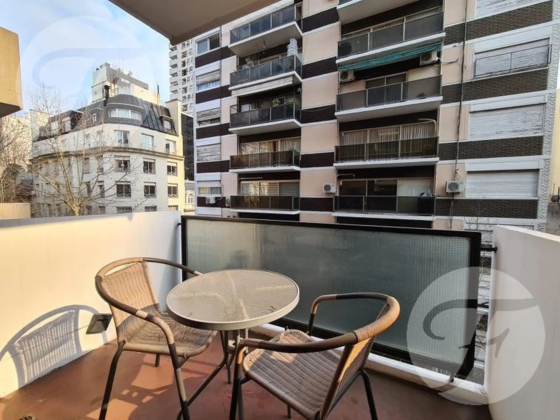 Recoleta, front balcony, furnished