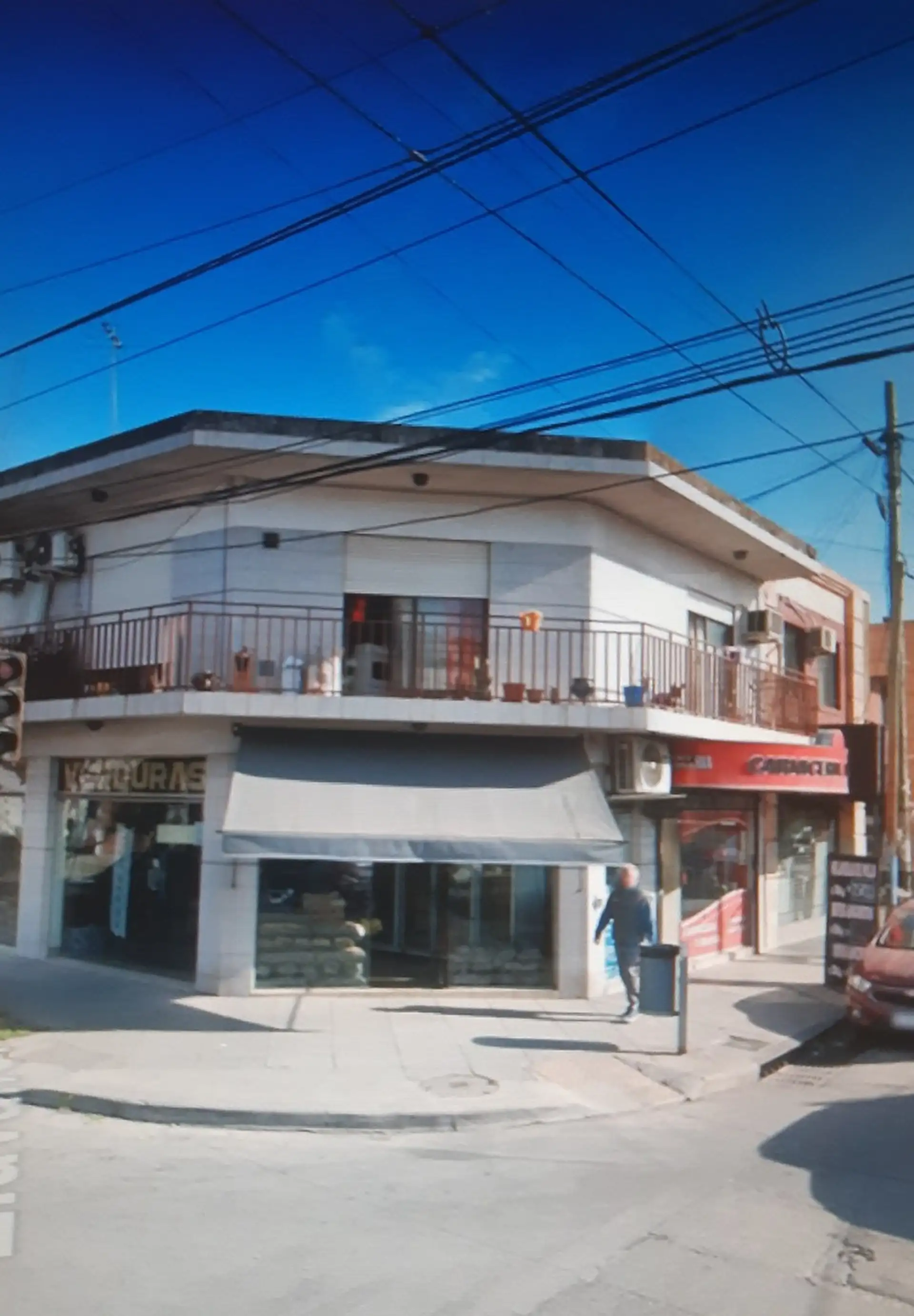Departamento 2 ambientes con balcón