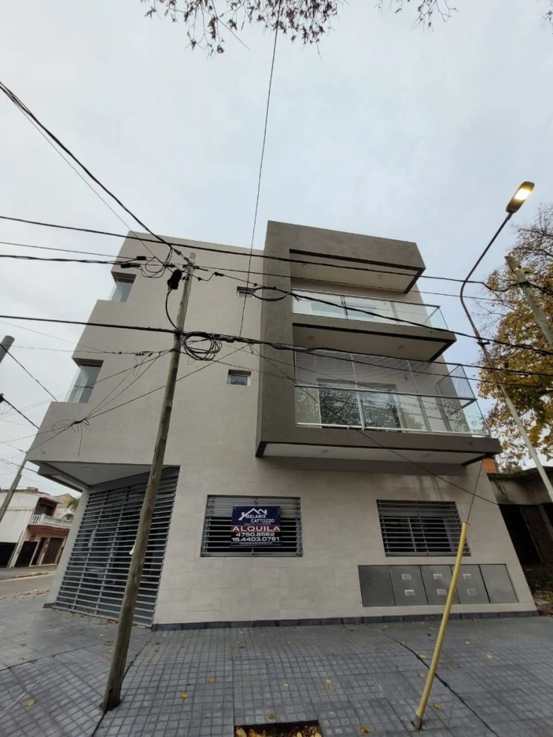 Departamento en Alquiler en Caseros, Partido de Tres de Febrero