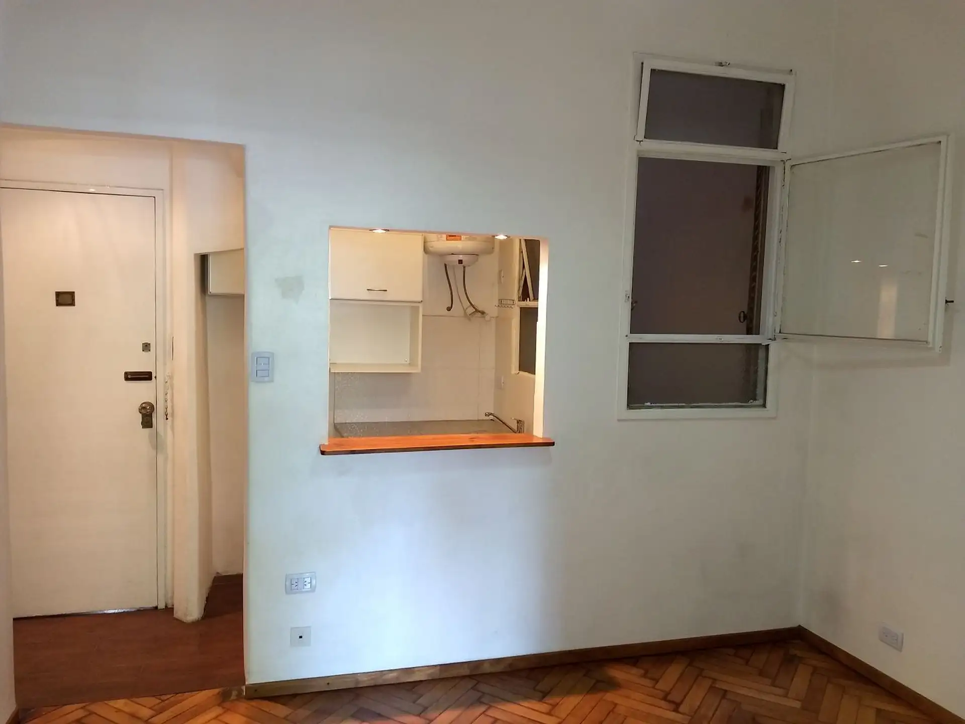2 ambientes en Recoleta al frente