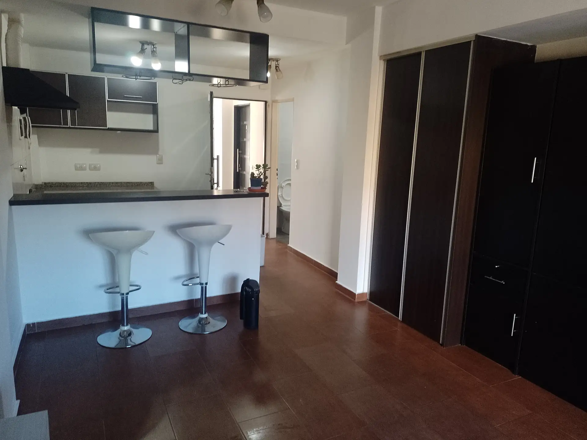 Studio with balcony and parking