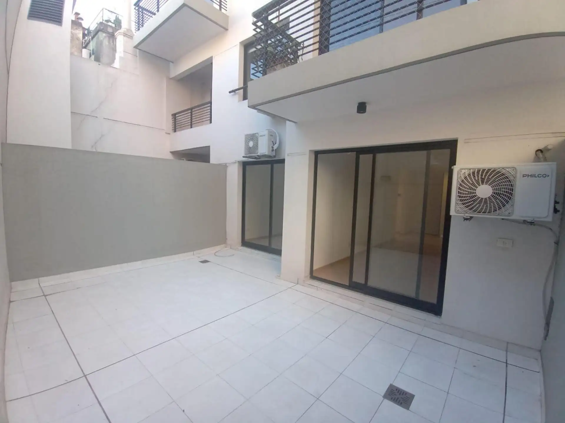 2-room apartment with patio