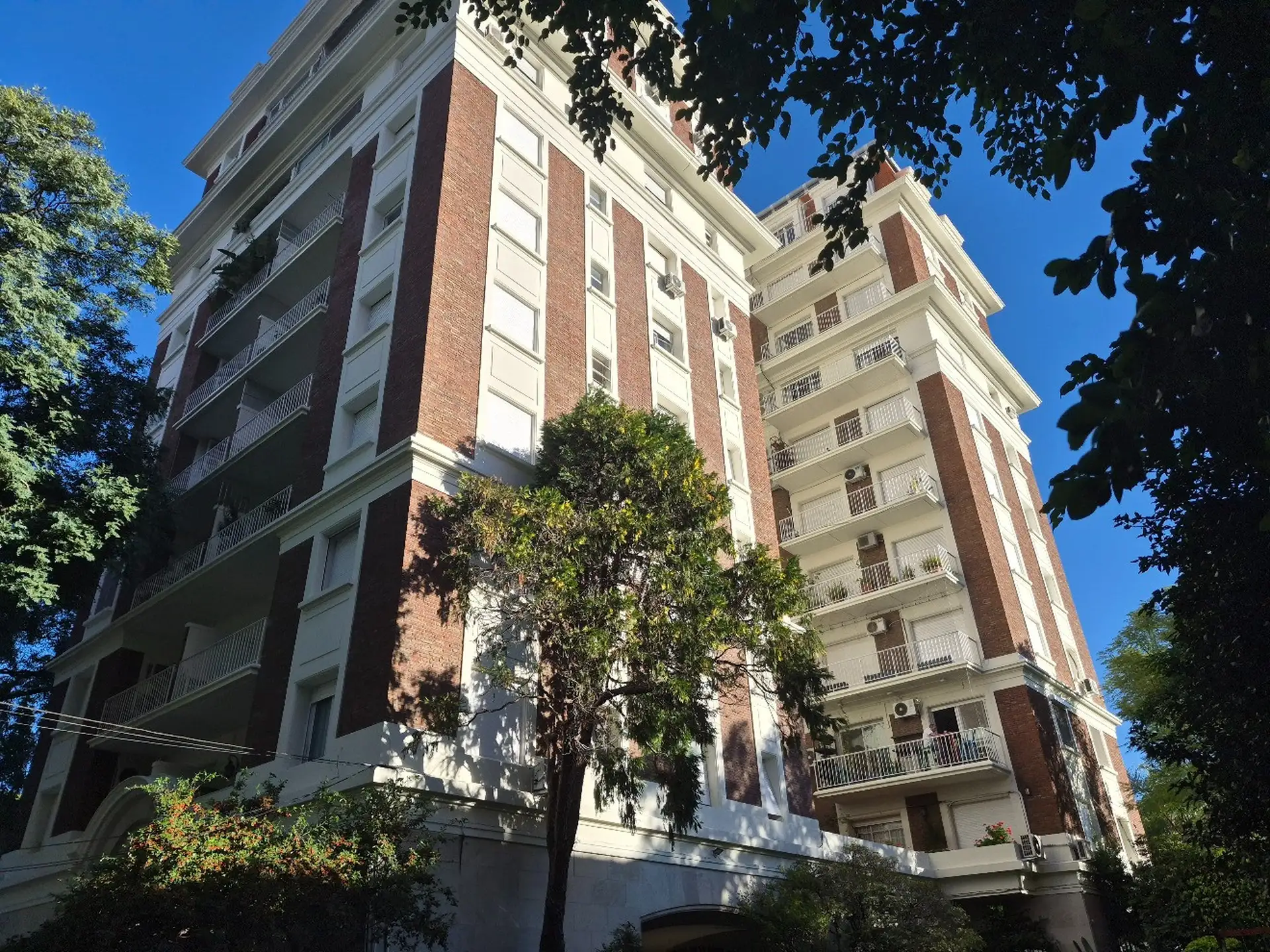 Departamento en Alquiler en La Lucila Libertador / Rio, La Lucila