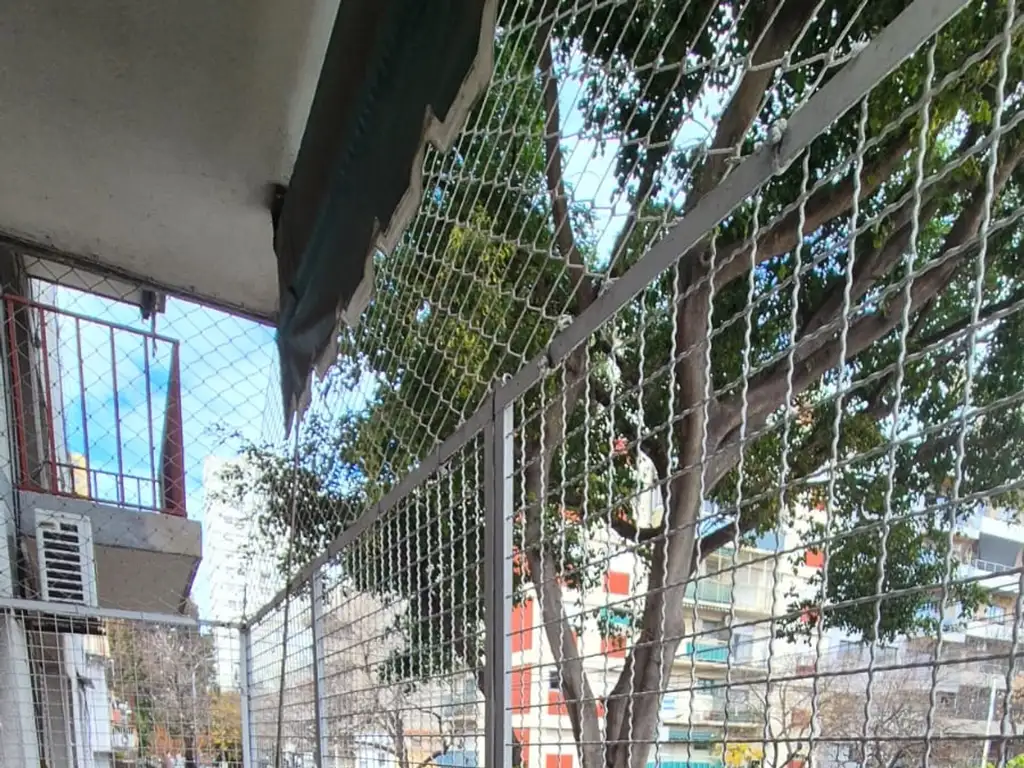 Departamento en Alquiler en Monte Castro, Capital Federal