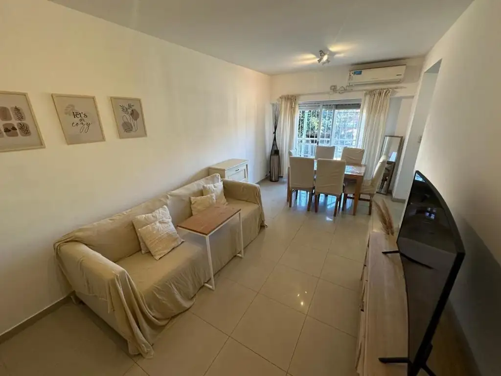 С мебелью 2 комнаты, балкон