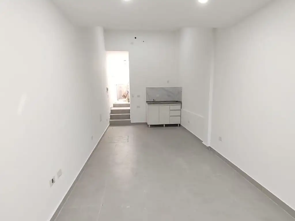 Planta baja con entrada independiente