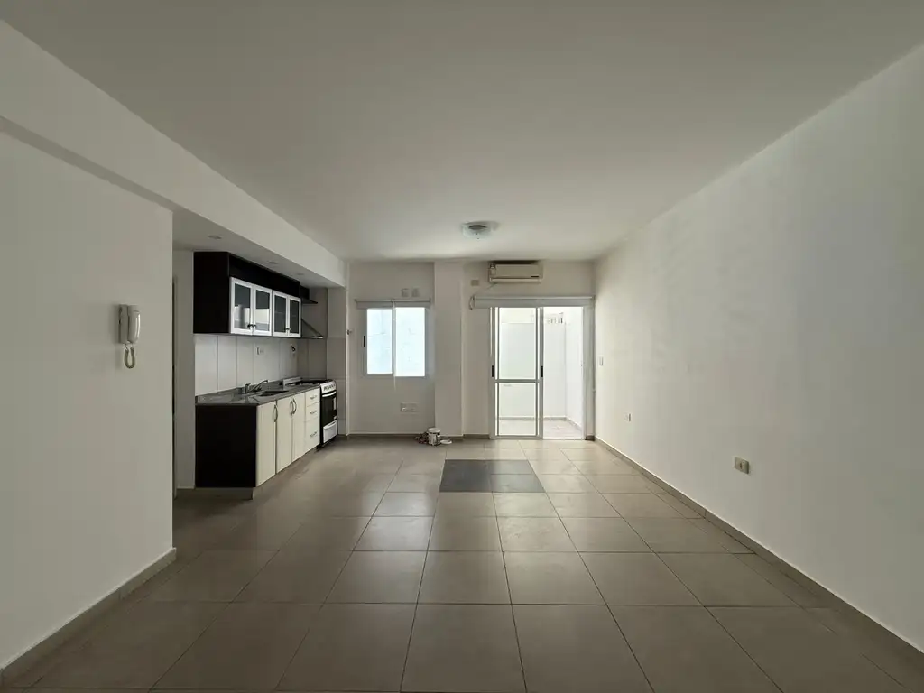 Студия 36 м² с патио