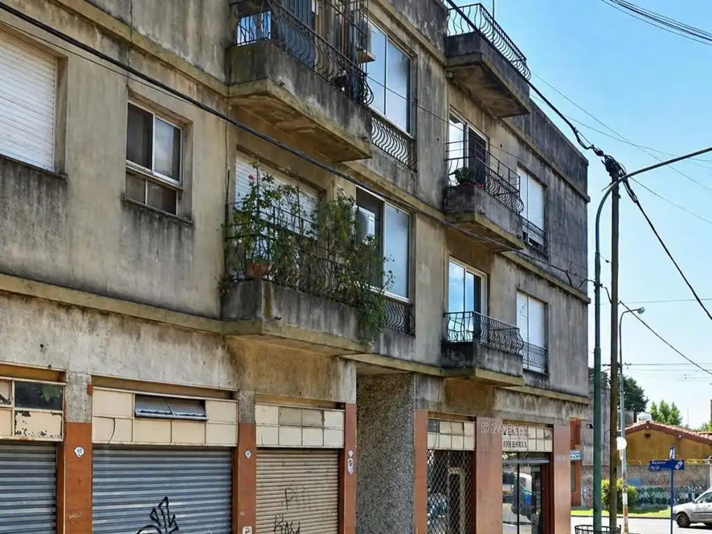 Departamento con 2 dormitorios