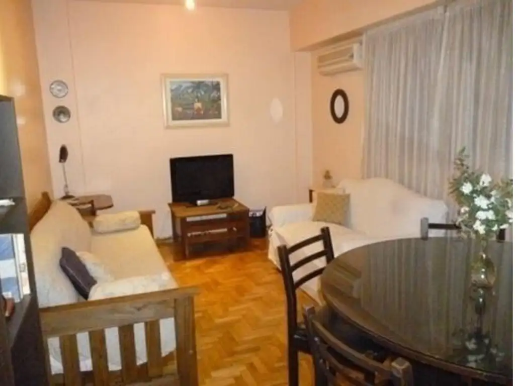 Furnished 4th floor in Recoleta