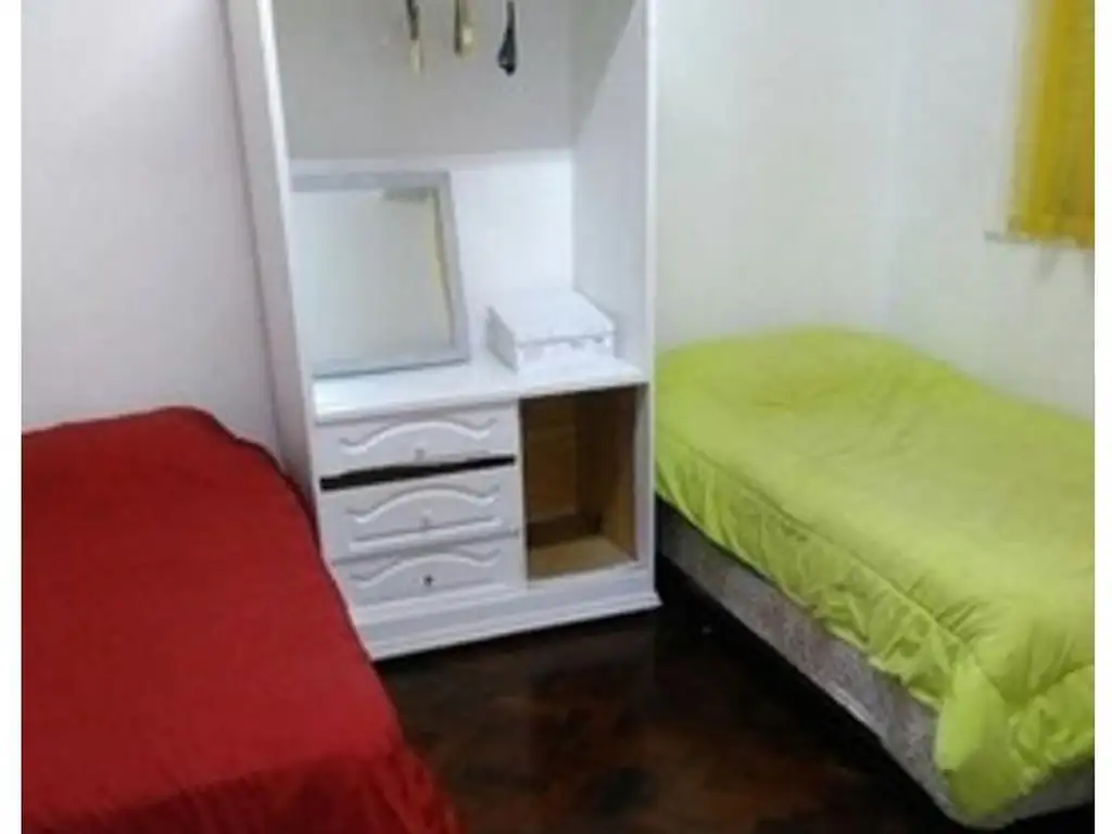 3-room furnished unit, A/C and radiant floor