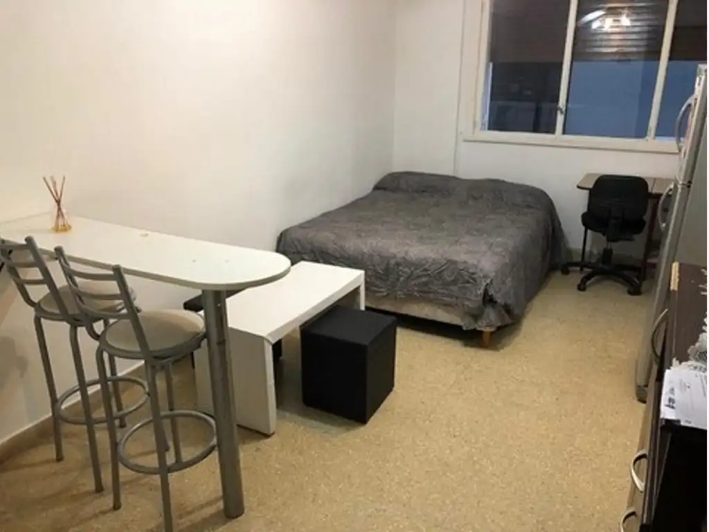 Furnished studio, Recoleta