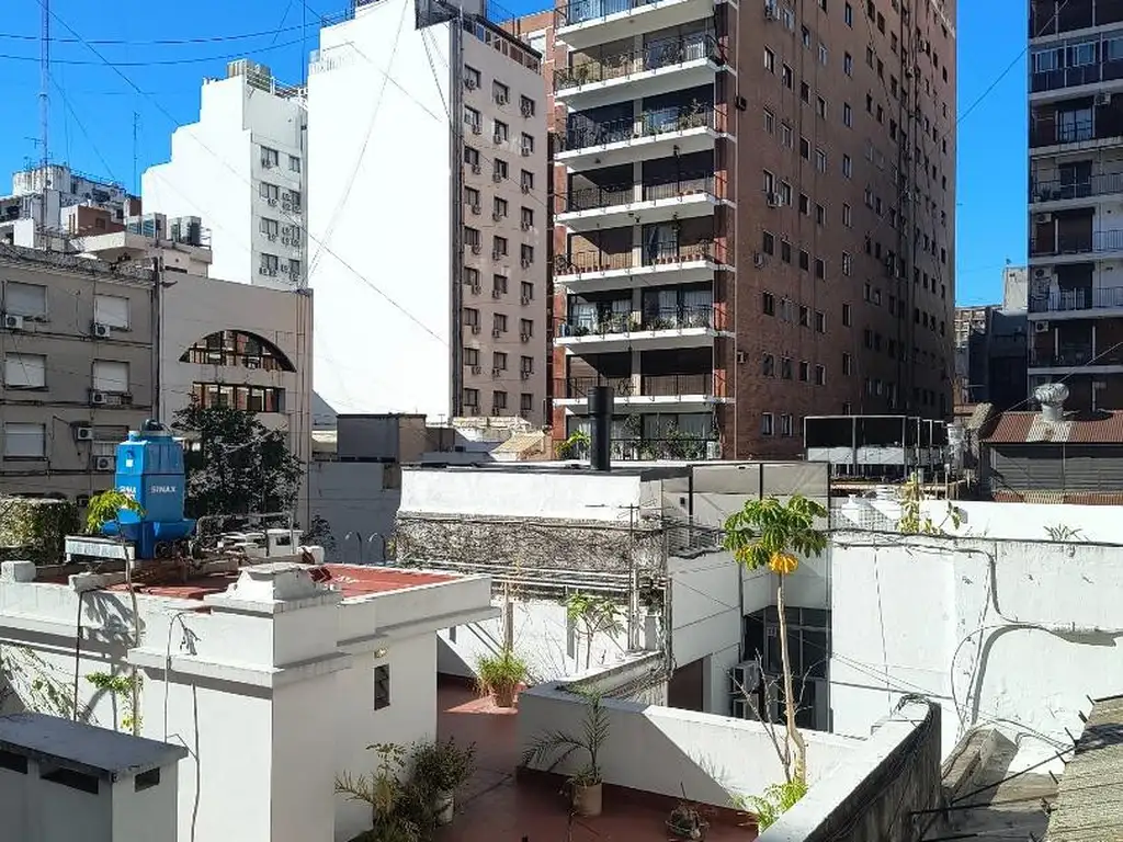 Studio with balcony and A/C