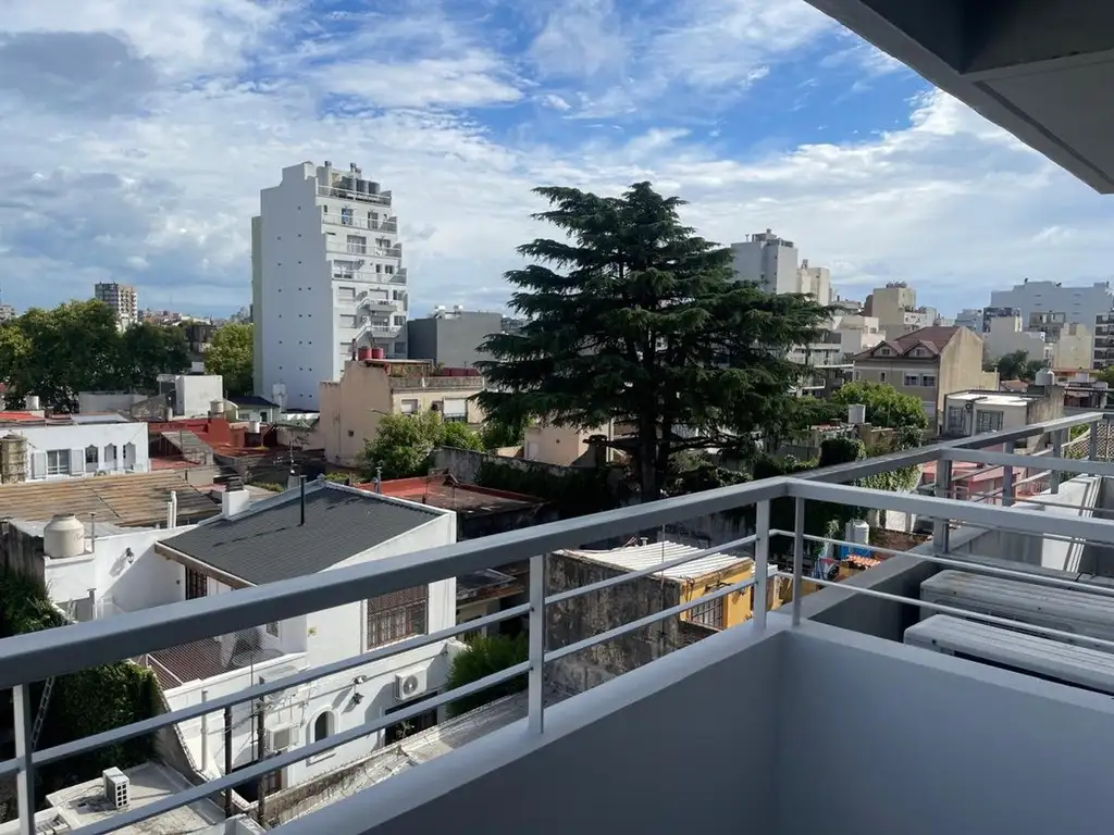 38 m² studio with balcony