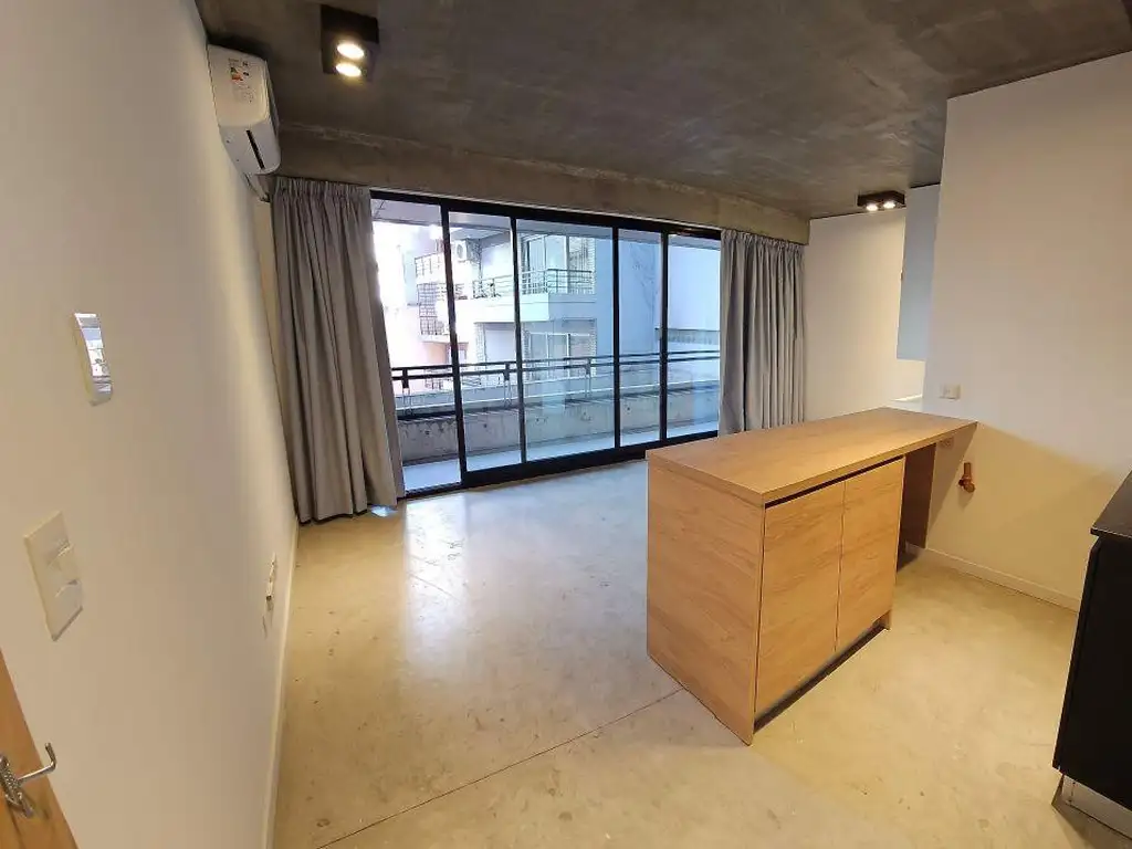 Studio with balcony and amenities