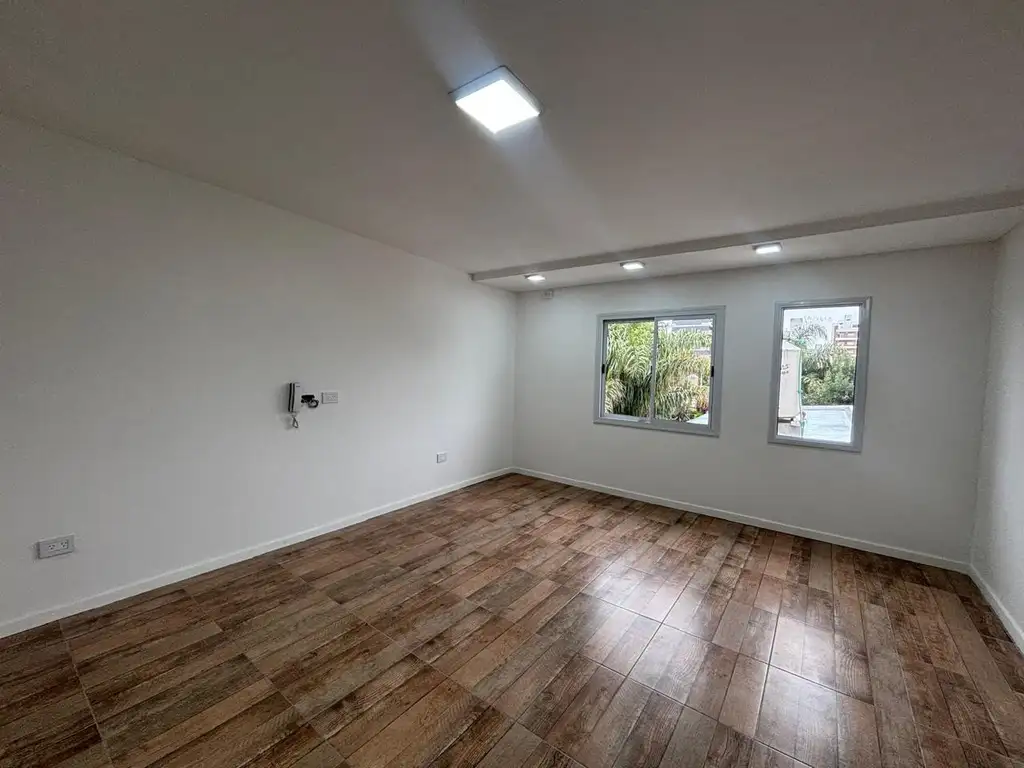 Departamento en Alquiler en Moron Sur, Moron