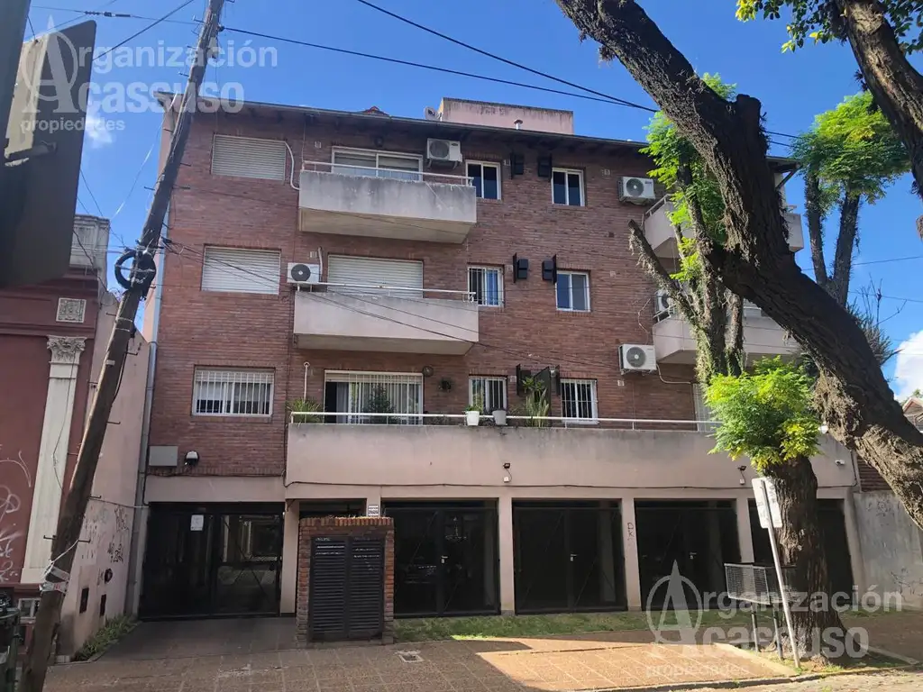 Departamento en Alquiler en San Isidro Vias / Rolon, San Isidro