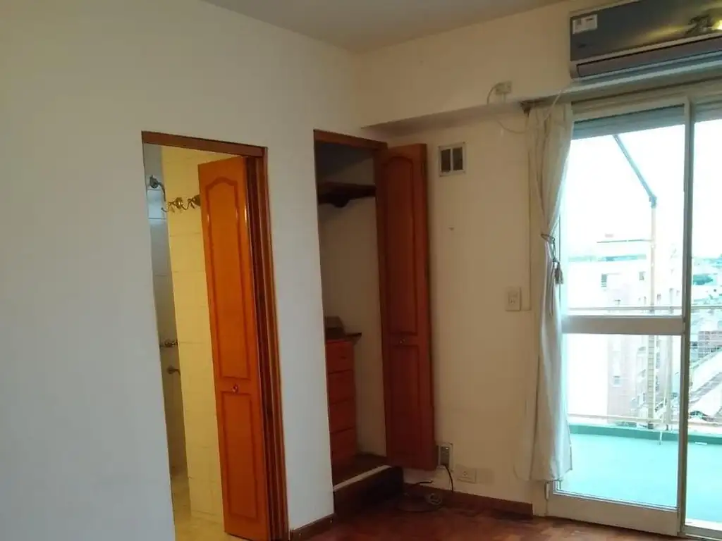 Studio com varanda tipo terraço