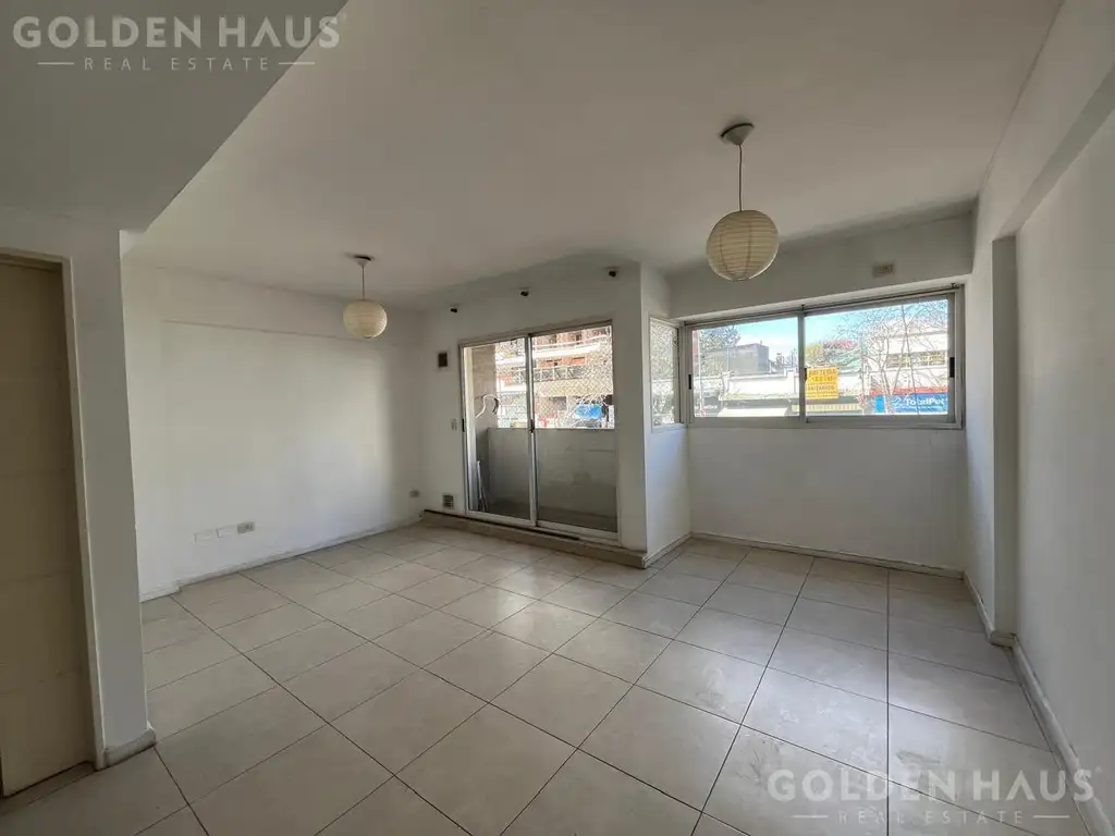 Divisible studio with balcony