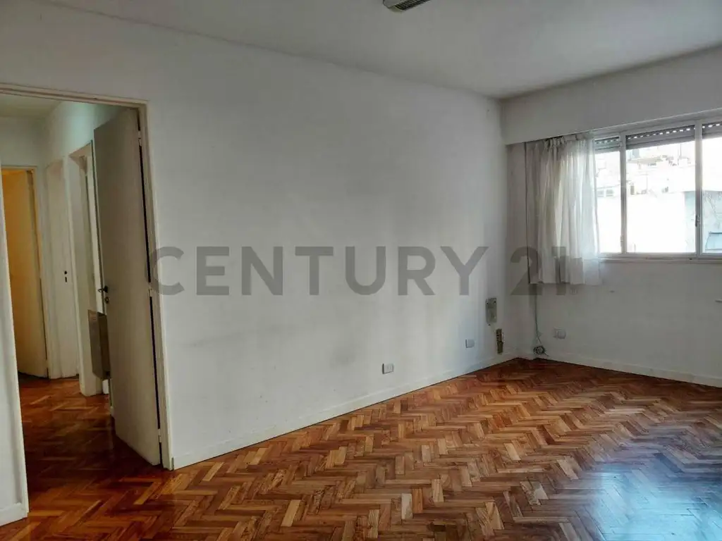 Contrafrente, parquet y terraza