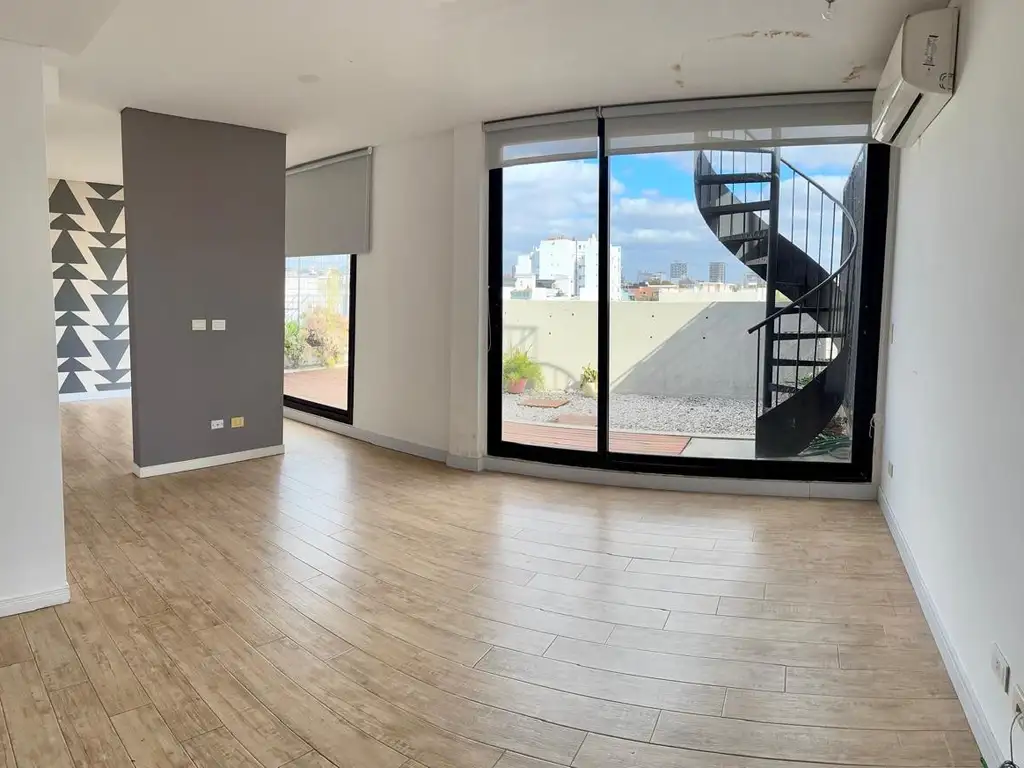 Belgrano R, balcón terraza 32 m²